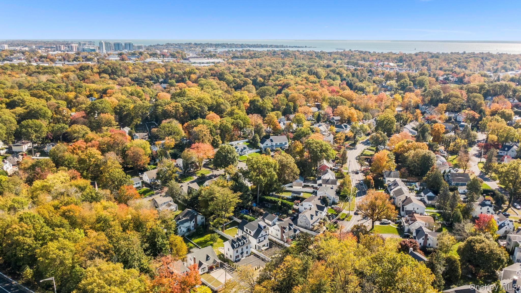 Single Family Sound Beach Out Of Area, NY 06870, MLS-944344-35