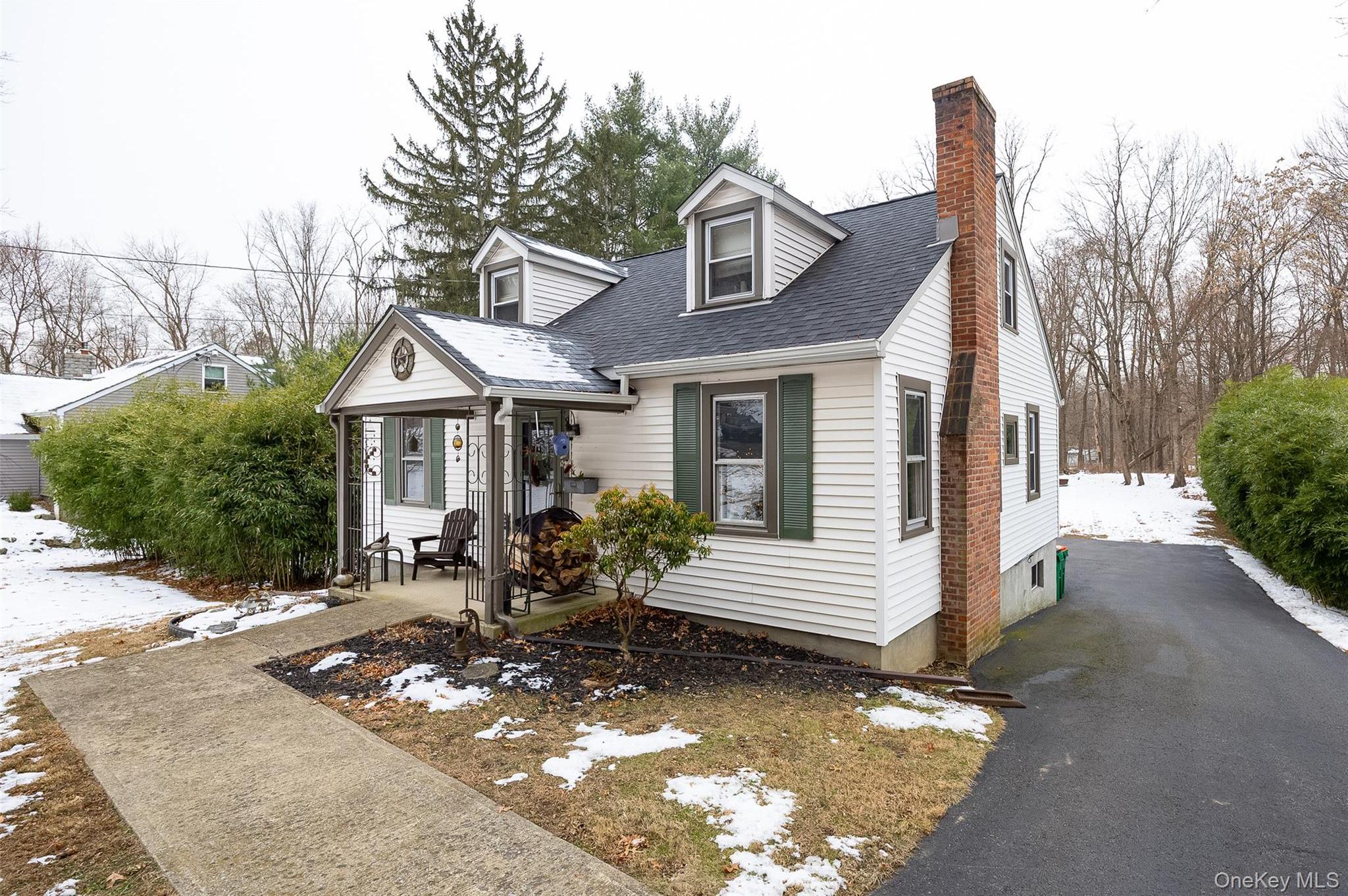 Single Family Red Oaks Mill  Dutchess County, NY 12603, MLS-944357-3