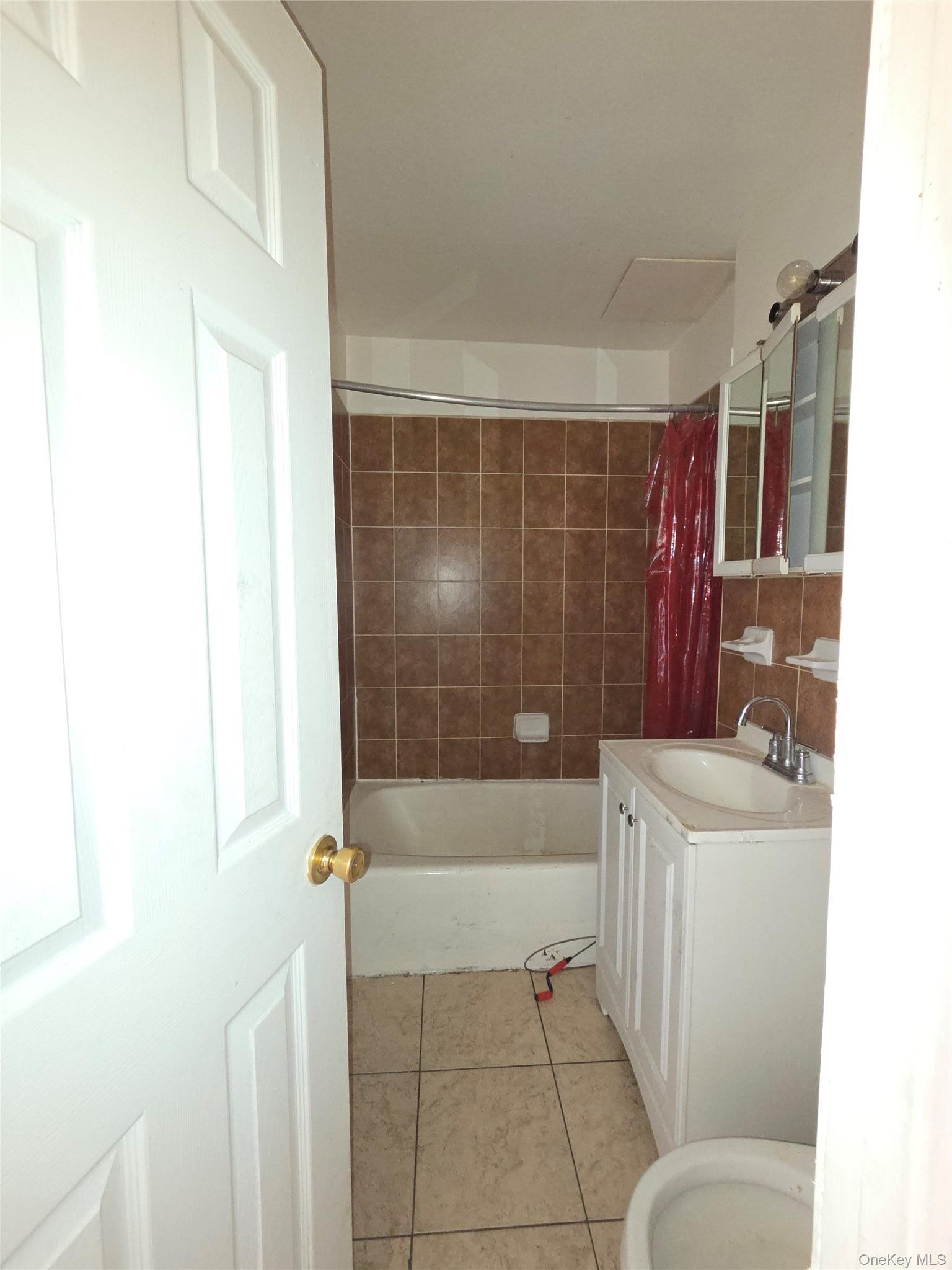 Coop 60th  Queens, NY 11373, MLS-944359-6