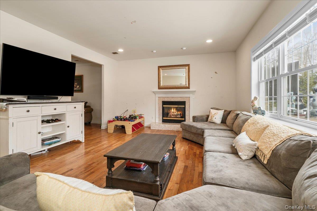 Single Family Coach House  Orange County, NY 12553, MLS-944360-18