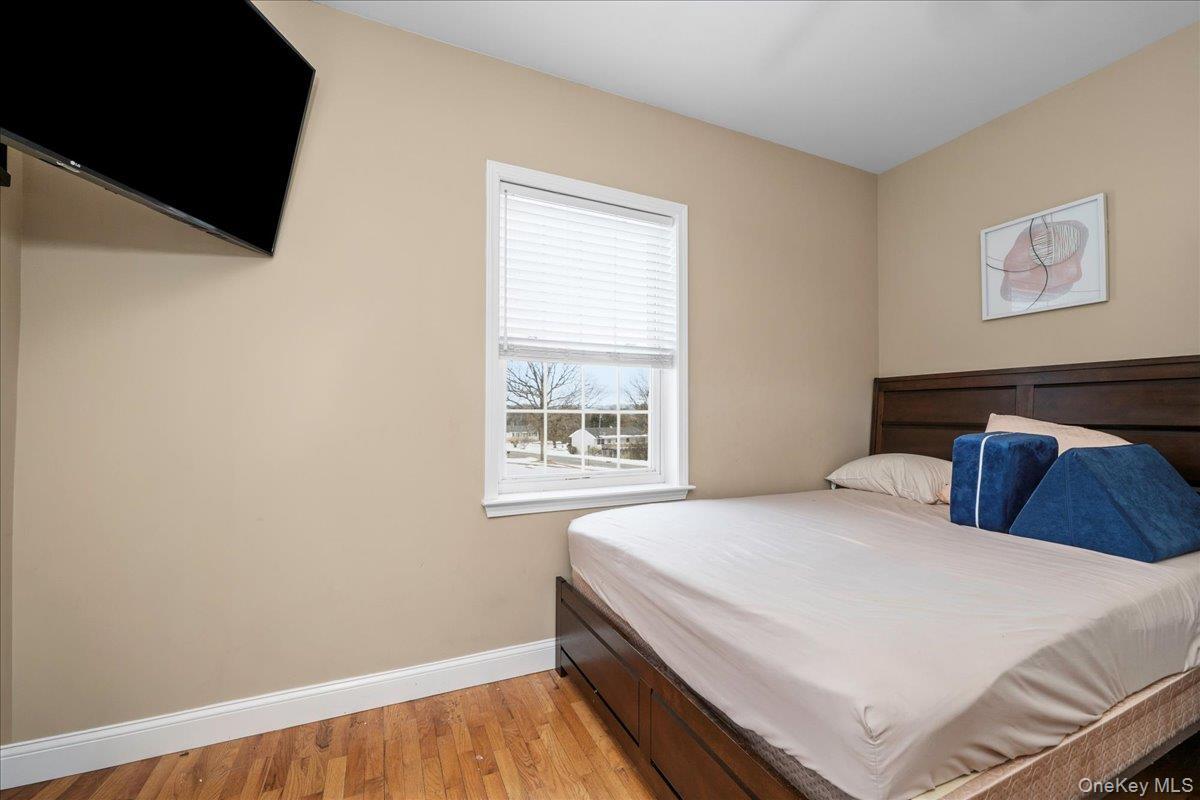 Single Family Coach House  Orange County, NY 12553, MLS-944360-27