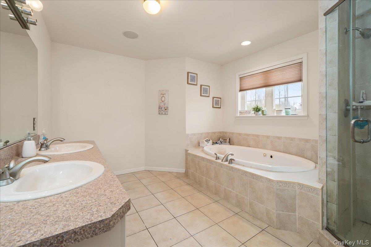 Single Family Coach House  Orange County, NY 12553, MLS-944360-42