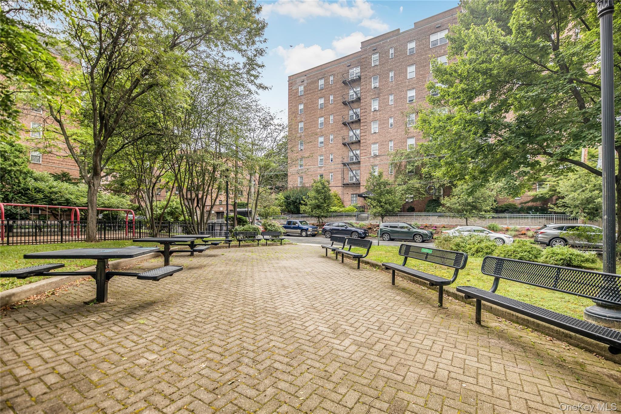 Coop Vincent  Westchester County, NY 10708, MLS-944362-16