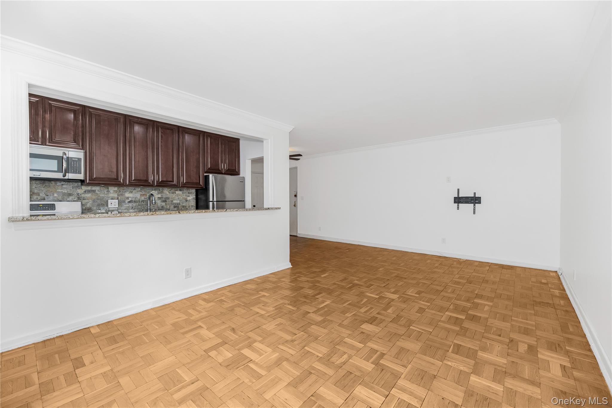 Coop Vincent  Westchester County, NY 10708, MLS-944362-6