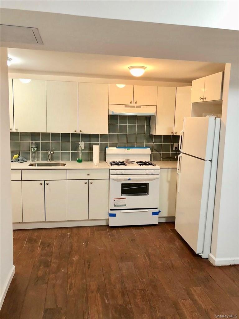 Single Family Amethyst Bronx, NY 10462, MLS-944364-2