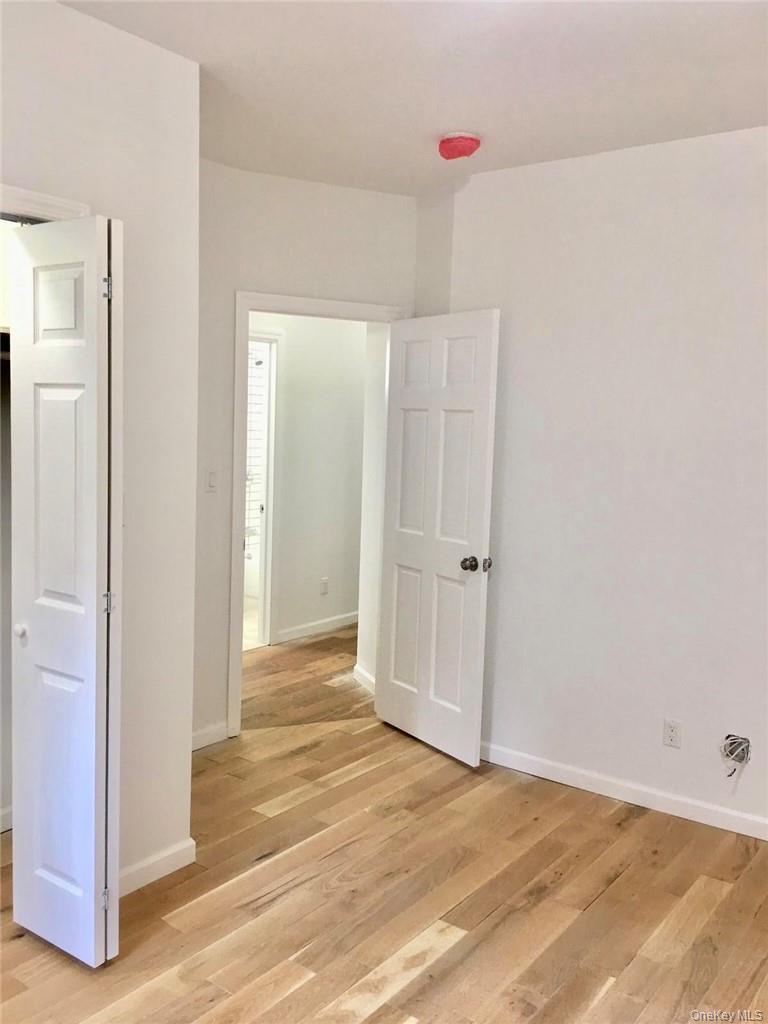 Single Family Amethyst Bronx, NY 10462, MLS-944364-22