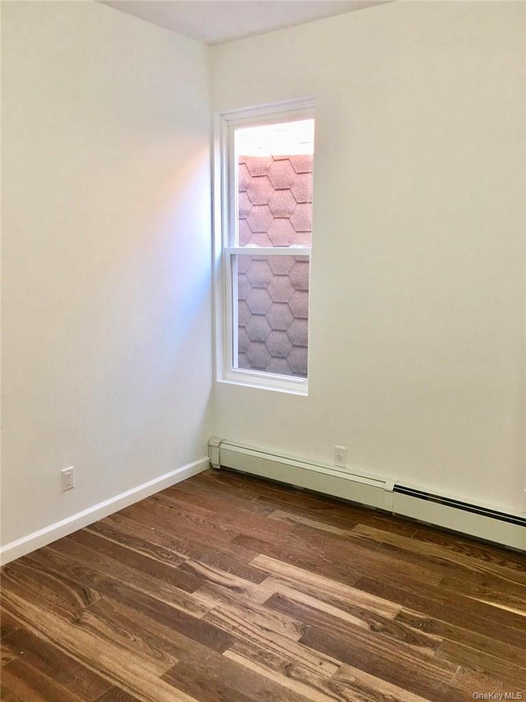 Single Family Amethyst Bronx, NY 10462, MLS-944364-32