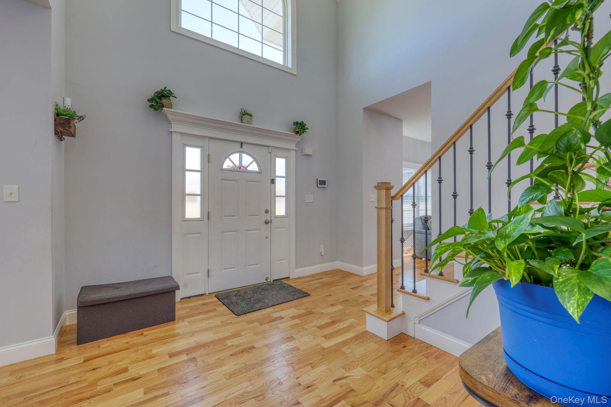 Single Family Meadow View  Ulster County, NY 12542, MLS-944366-3