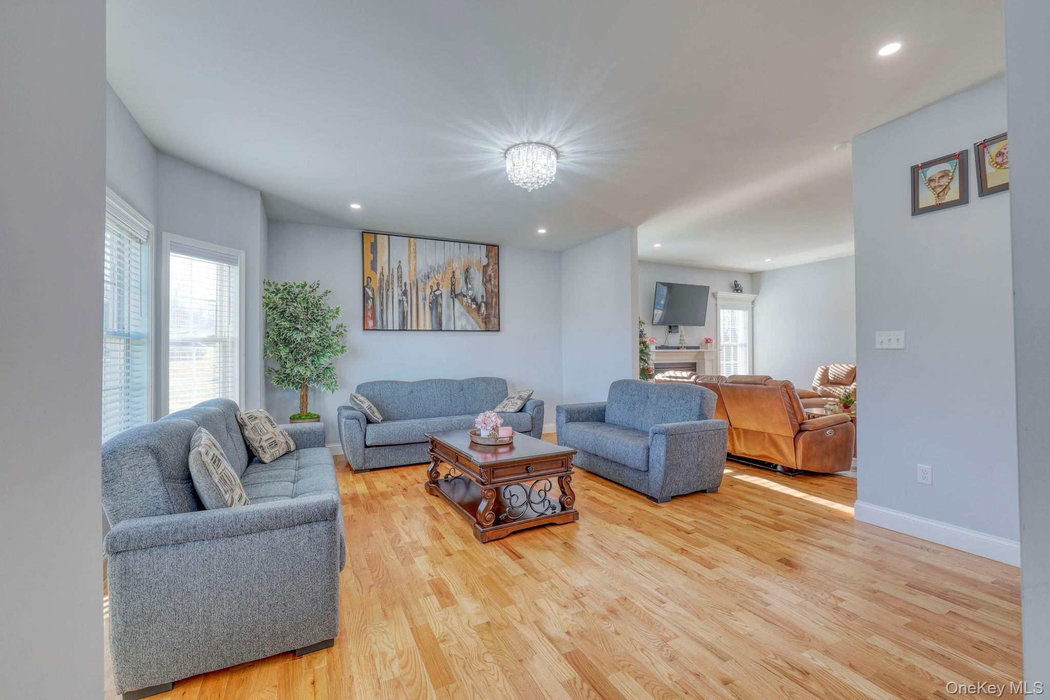 Single Family Meadow View  Ulster County, NY 12542, MLS-944366-5