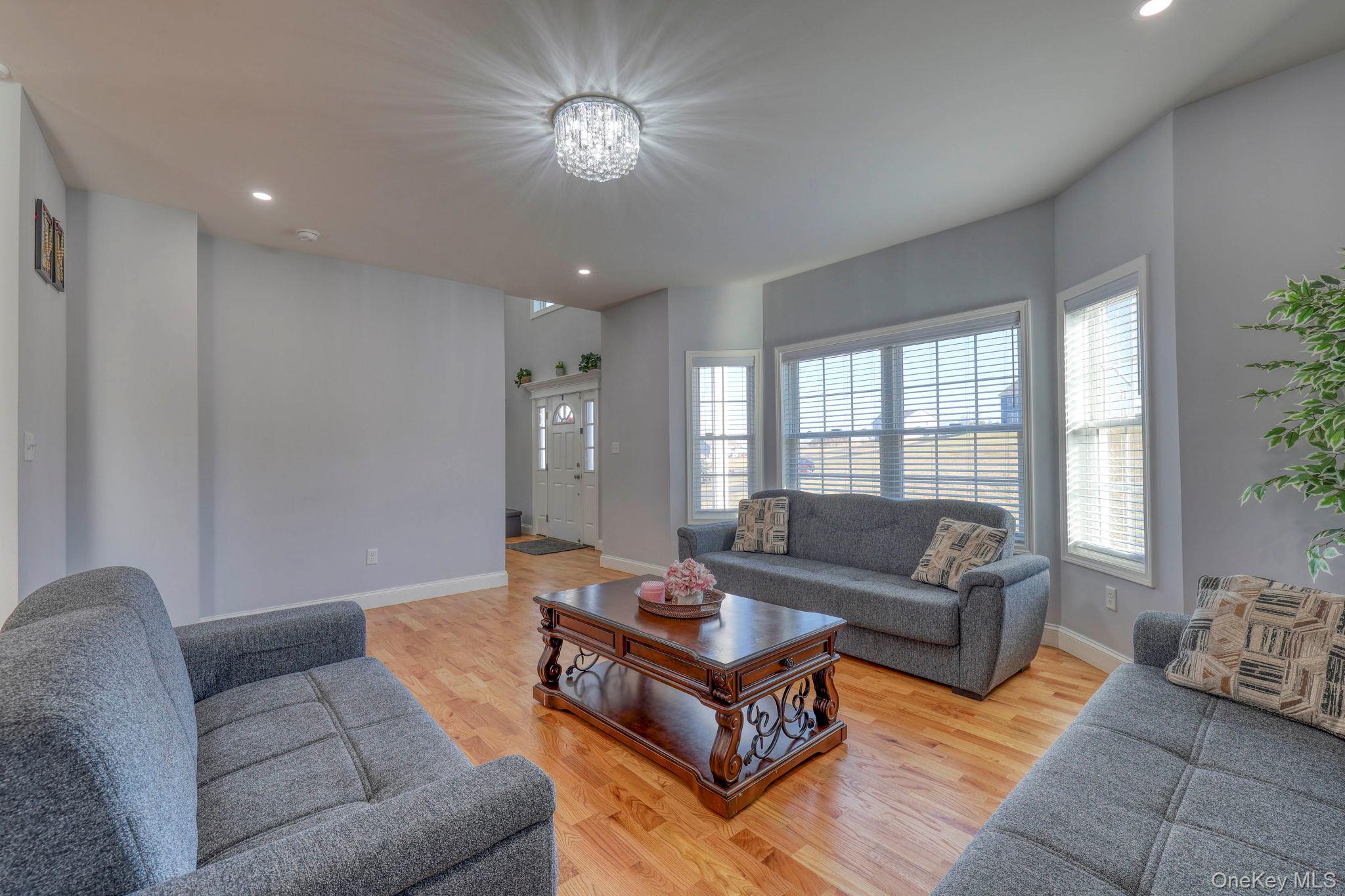 Single Family Meadow View  Ulster County, NY 12542, MLS-944366-7