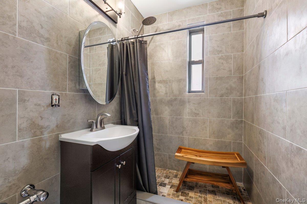 Coop Overlook  Road  Westchester County, NY 10605, MLS-944371-10