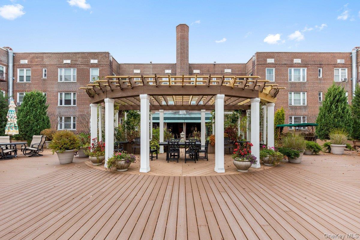 Coop Overlook  Road  Westchester County, NY 10605, MLS-944371-12