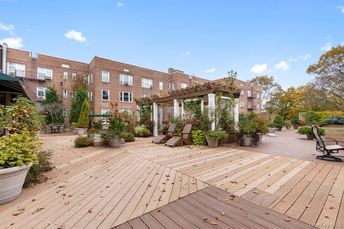 Coop Overlook  Road  Westchester County, NY 10605, MLS-944371-13