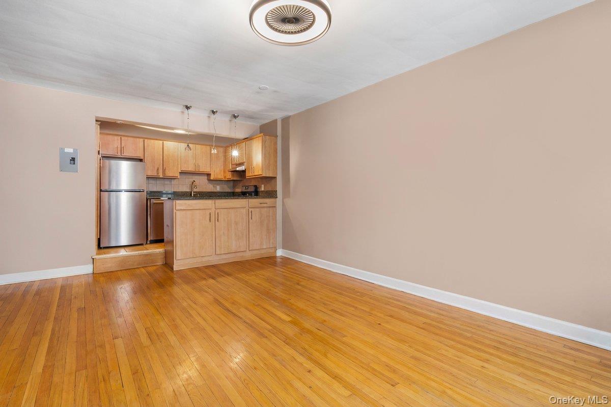 Coop Overlook  Road  Westchester County, NY 10605, MLS-944371-8