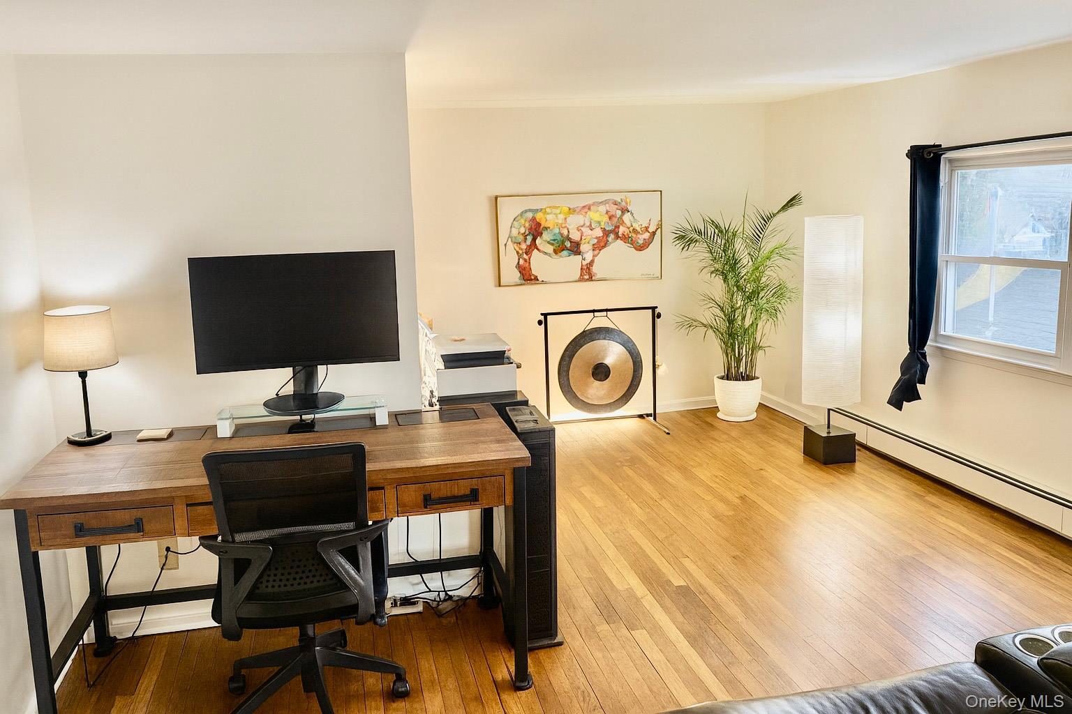 Single Family Hamilton Nassau County, NY 11758, MLS-944386-12