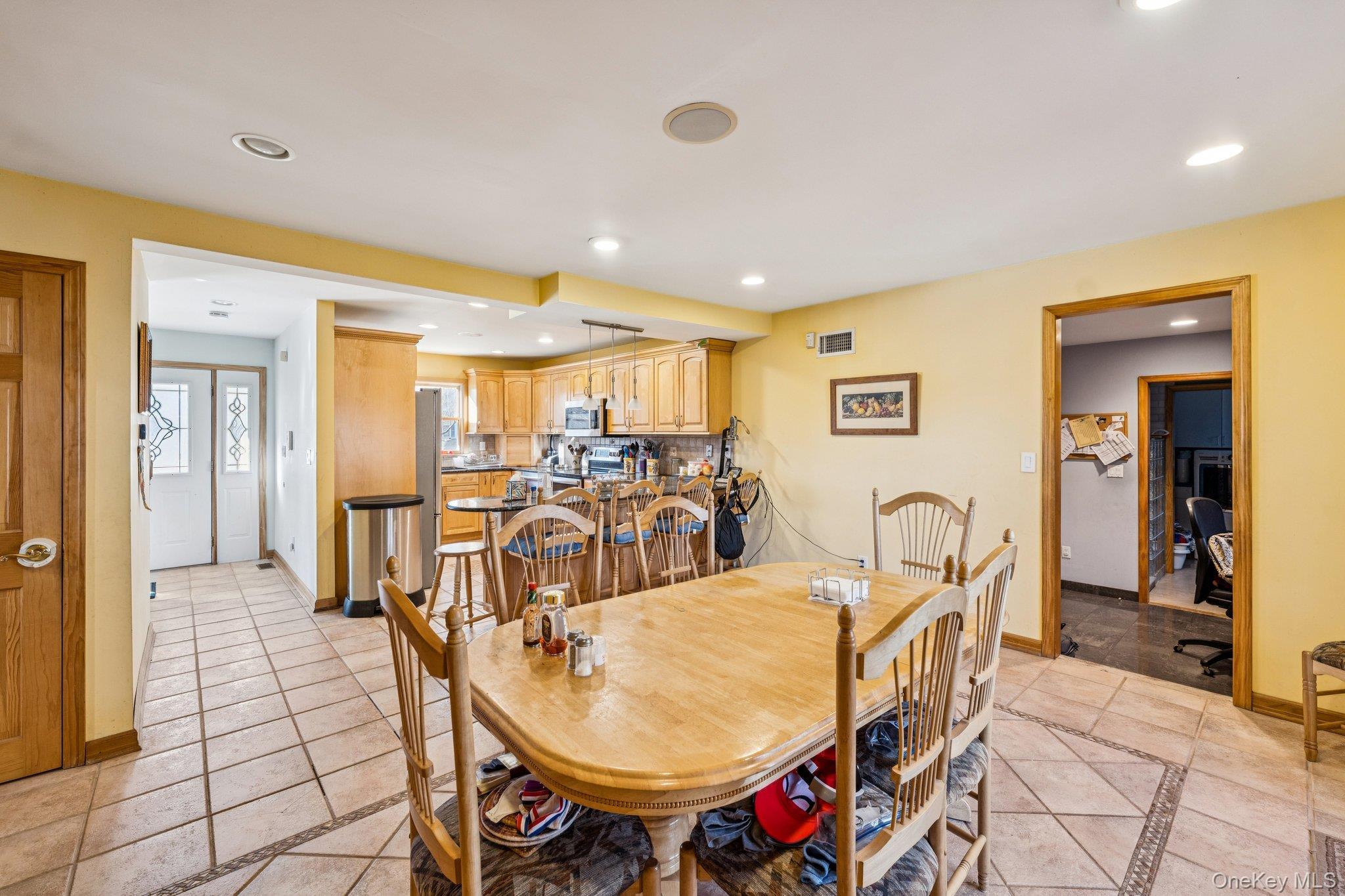 Single Family Auborn  Suffolk County, NY 11967, MLS-944395-10