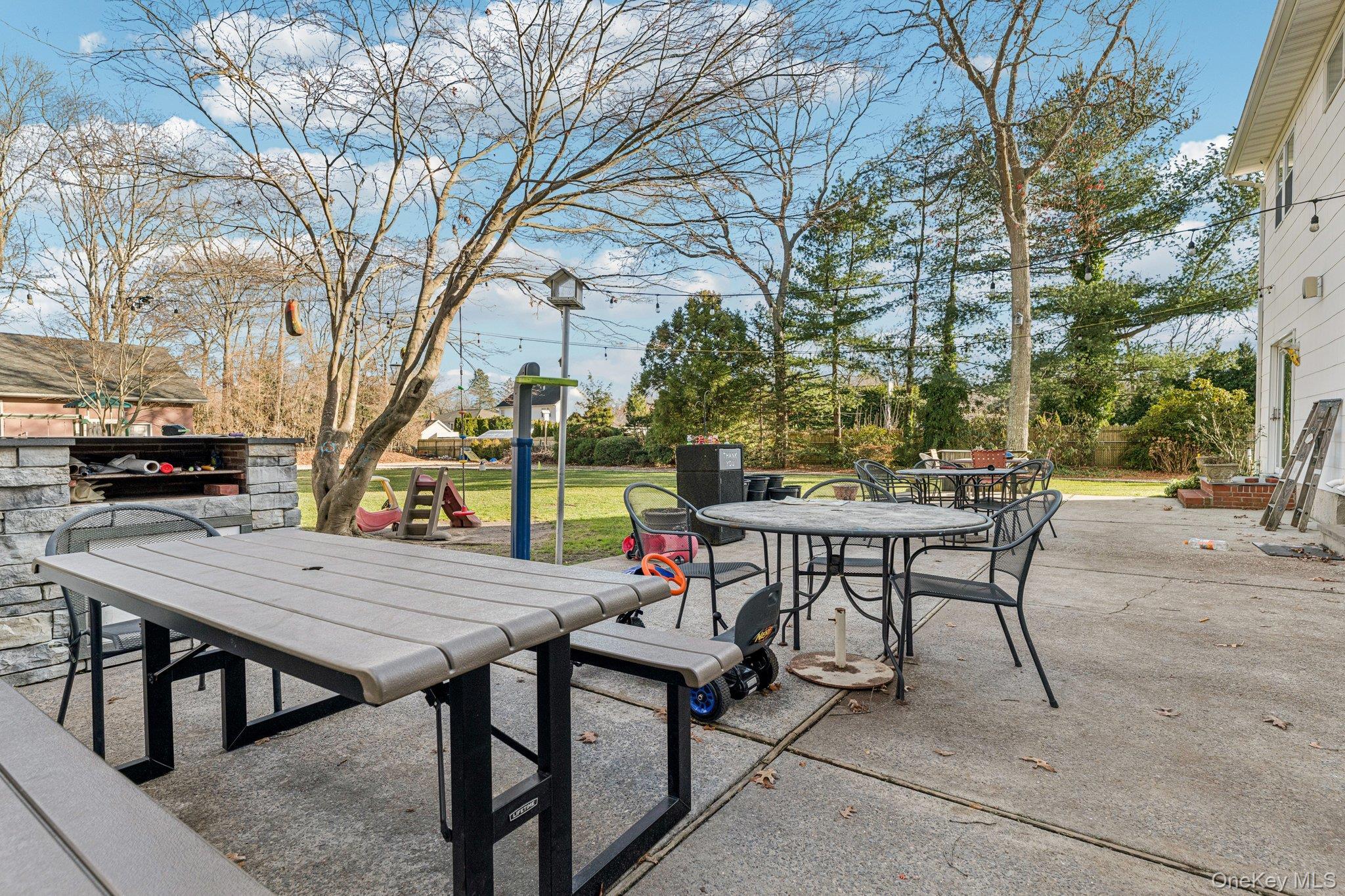 Single Family Auborn  Suffolk County, NY 11967, MLS-944395-21