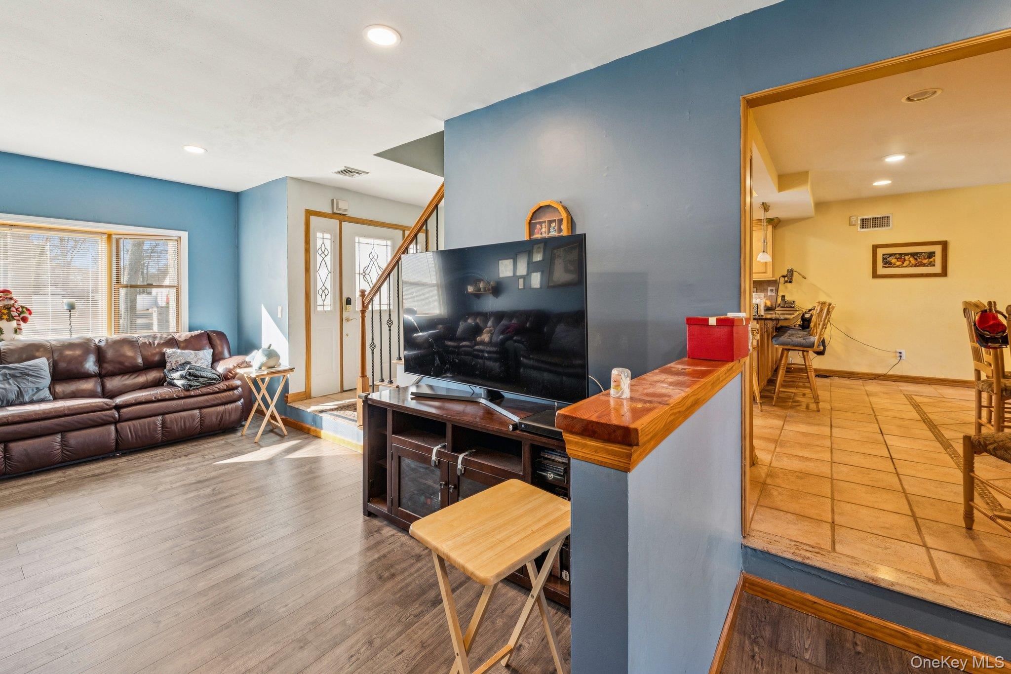 Single Family Auborn  Suffolk County, NY 11967, MLS-944395-7