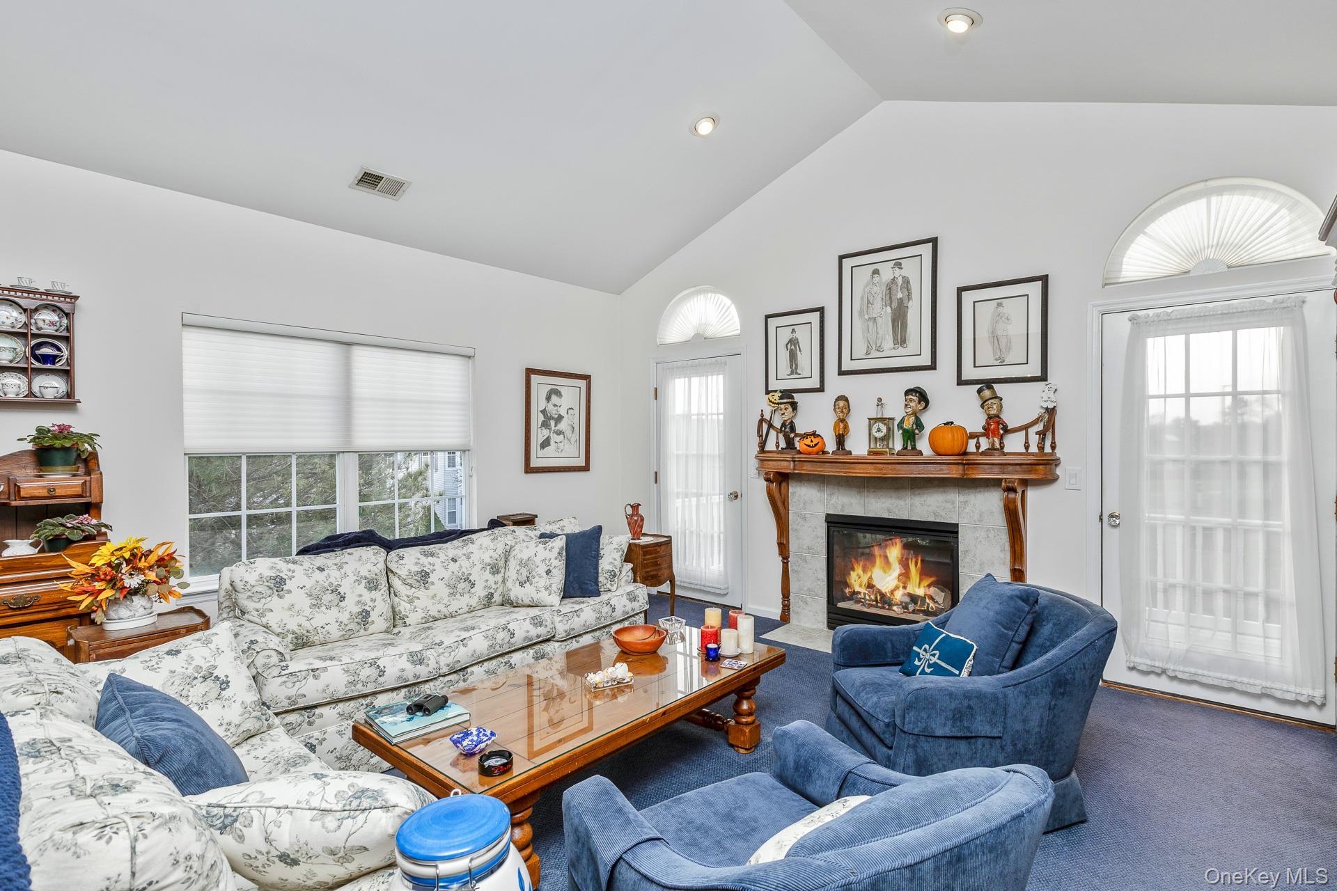 Condo Woodscreek  Suffolk County, NY 11955, MLS-944397-18