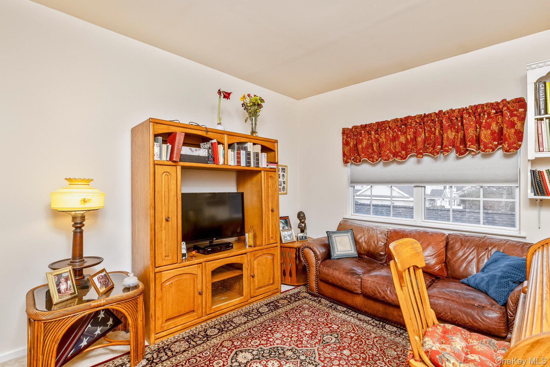 Condo Woodscreek  Suffolk County, NY 11955, MLS-944397-23