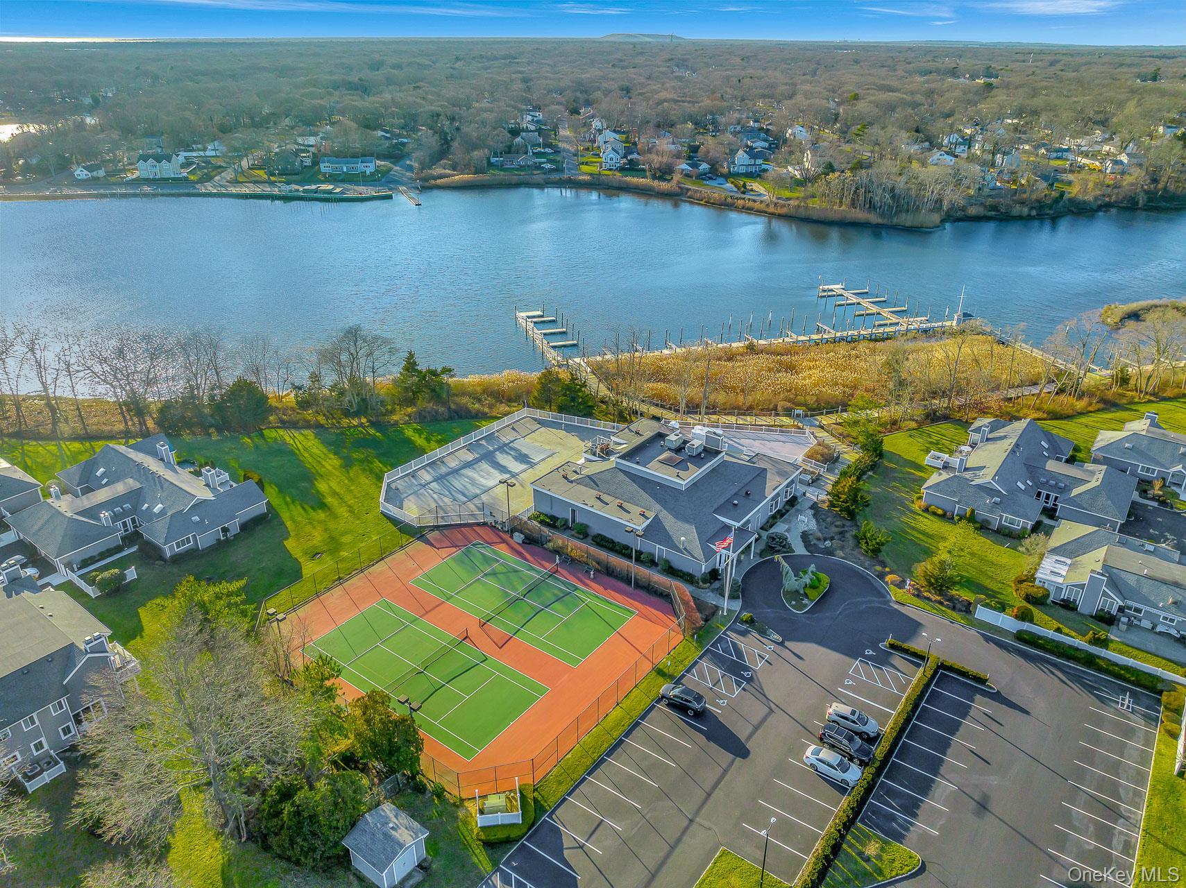 Condo Woodscreek  Suffolk County, NY 11955, MLS-944397-32