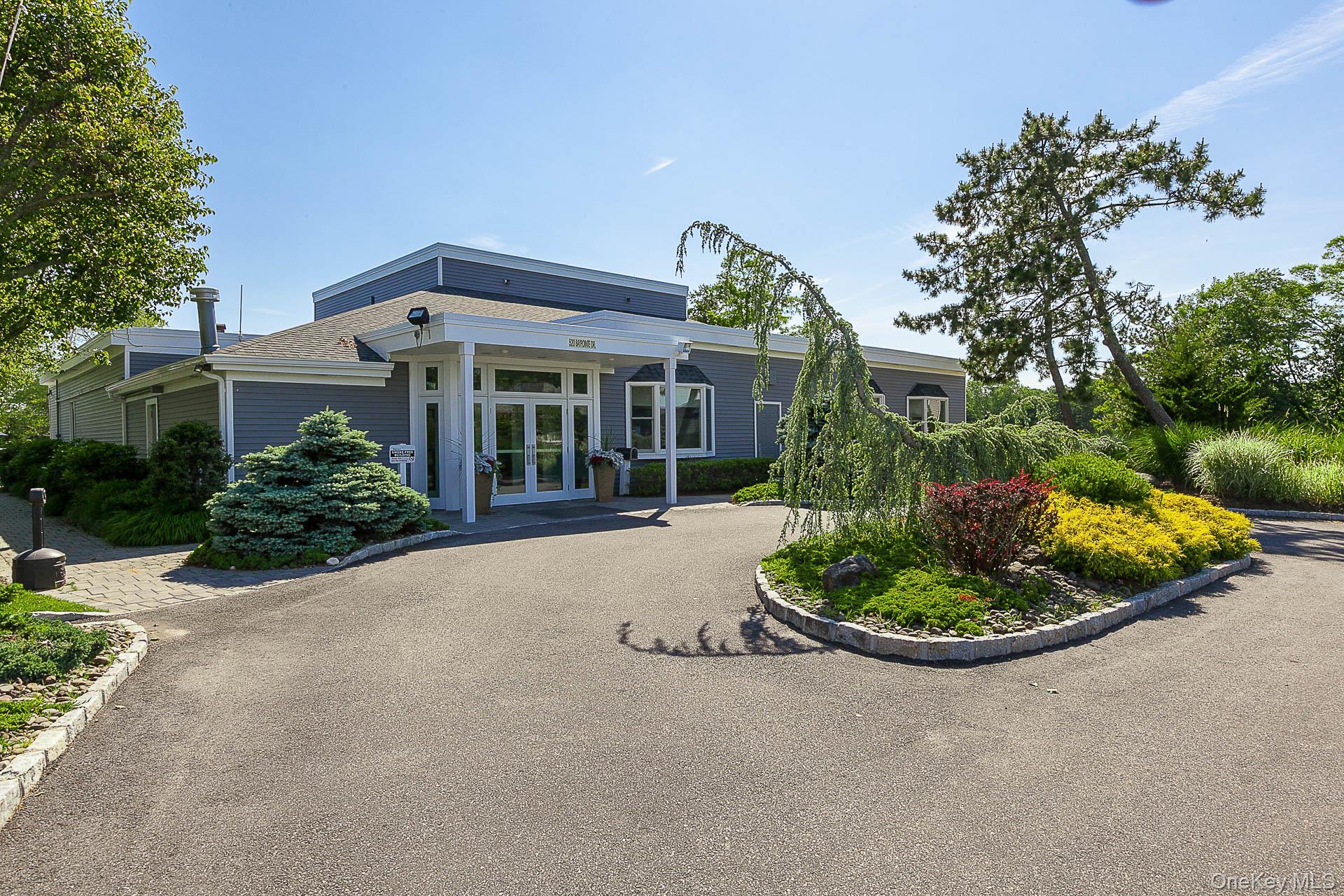 Condo Woodscreek  Suffolk County, NY 11955, MLS-944397-35