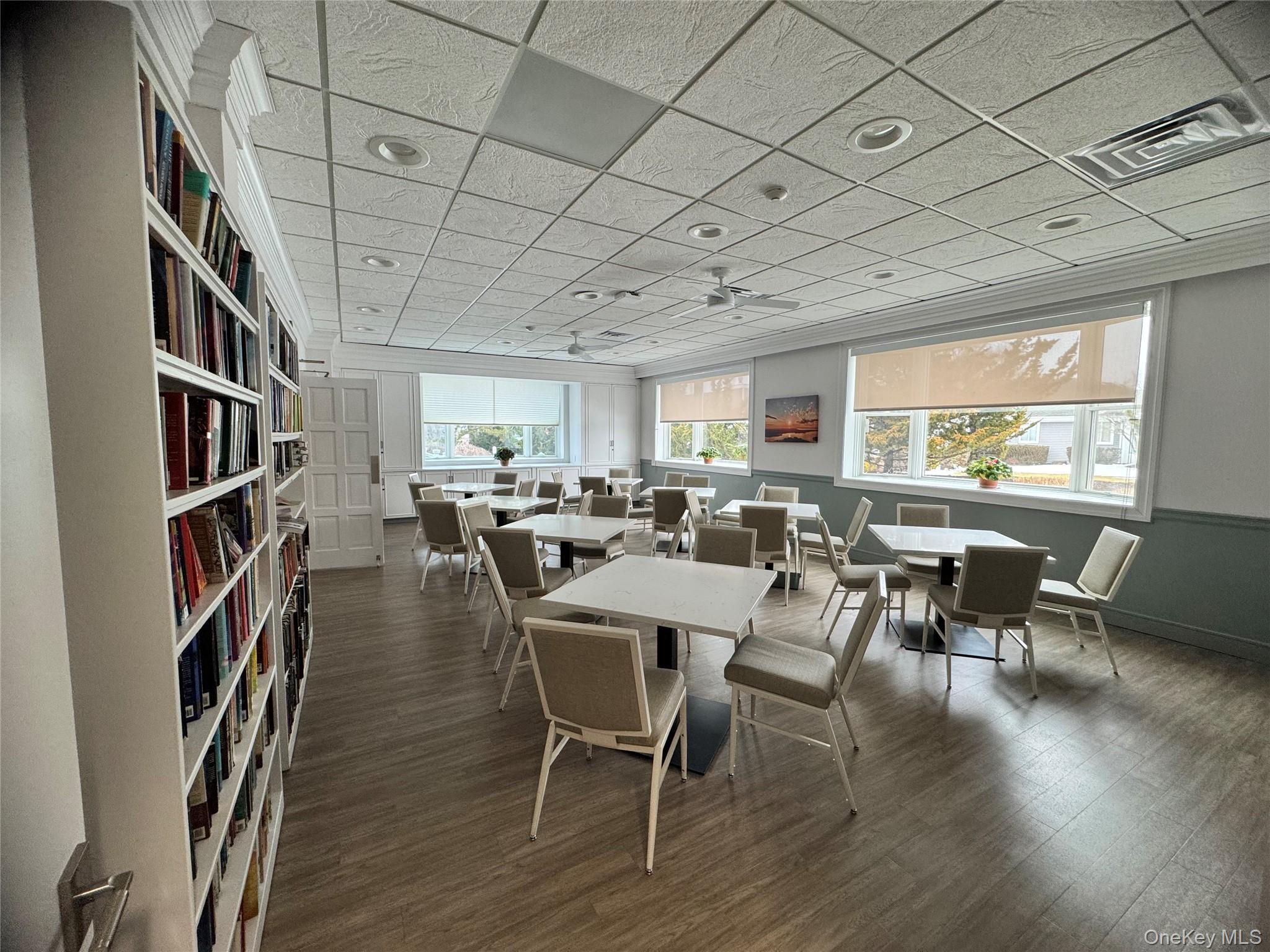 Condo Woodscreek  Suffolk County, NY 11955, MLS-944397-42