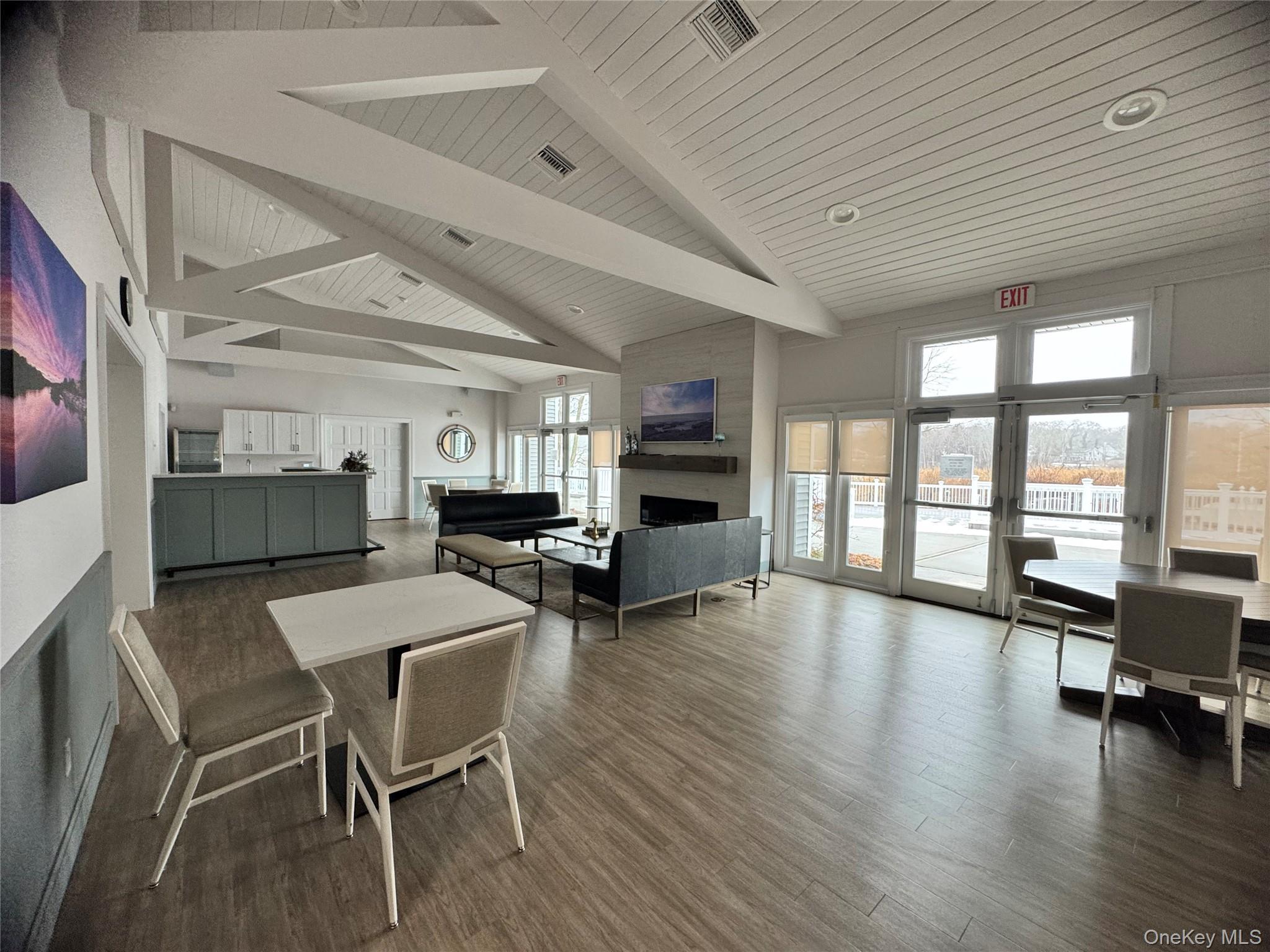 Condo Woodscreek  Suffolk County, NY 11955, MLS-944397-43