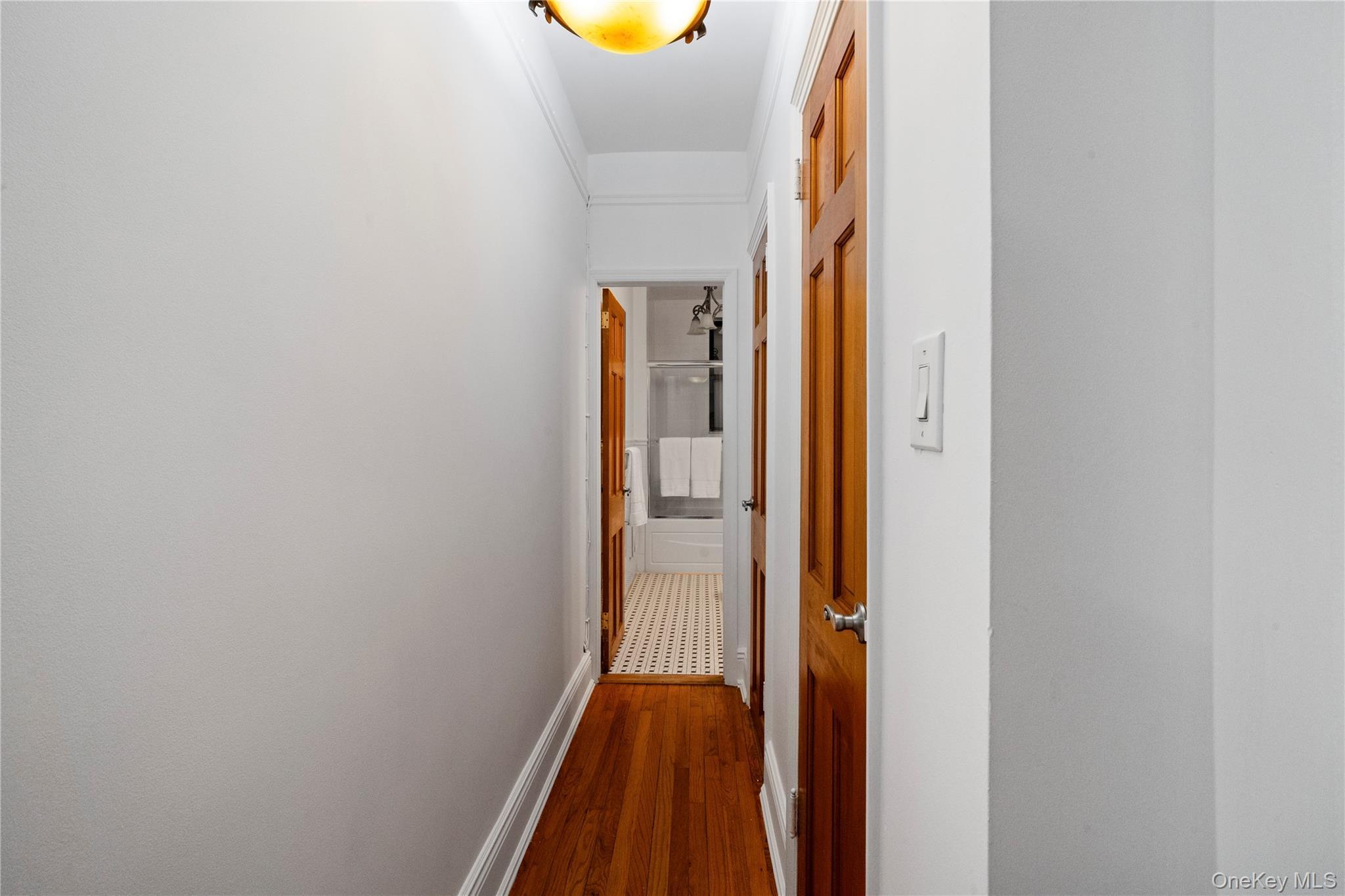 Coop 73rd  Queens, NY 11375, MLS-944400-9