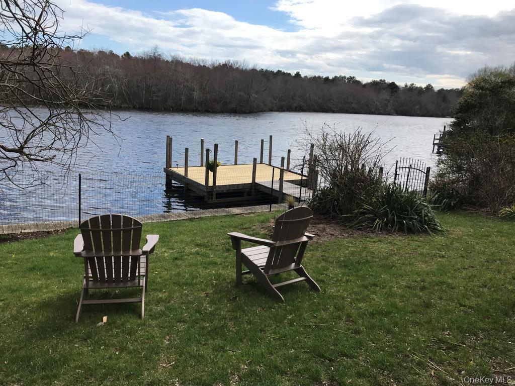 Single Family Main  Suffolk County, NY 11901, MLS-944406-17