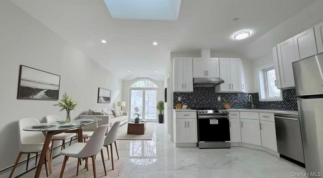 Single Family 49th Ave  Queens, NY 11368, MLS-944426-24