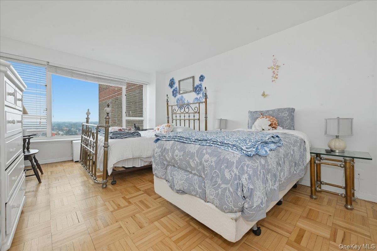 Coop Powells Cove  Queens, NY 11357, MLS-944439-12