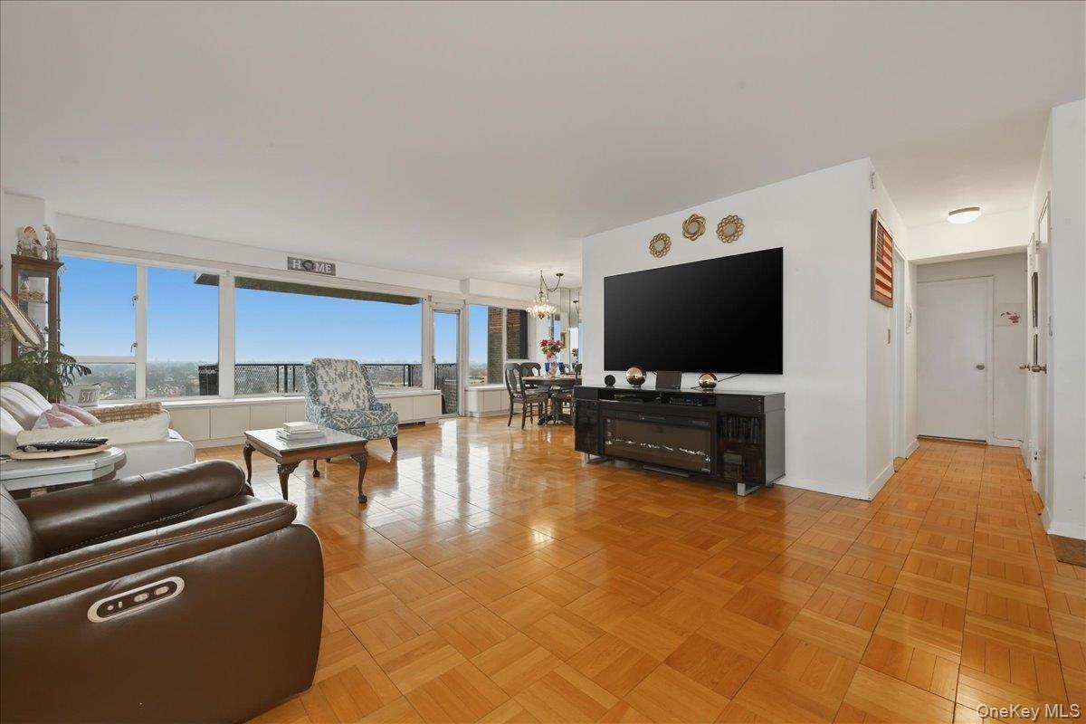 Coop Powells Cove  Queens, NY 11357, MLS-944439-5