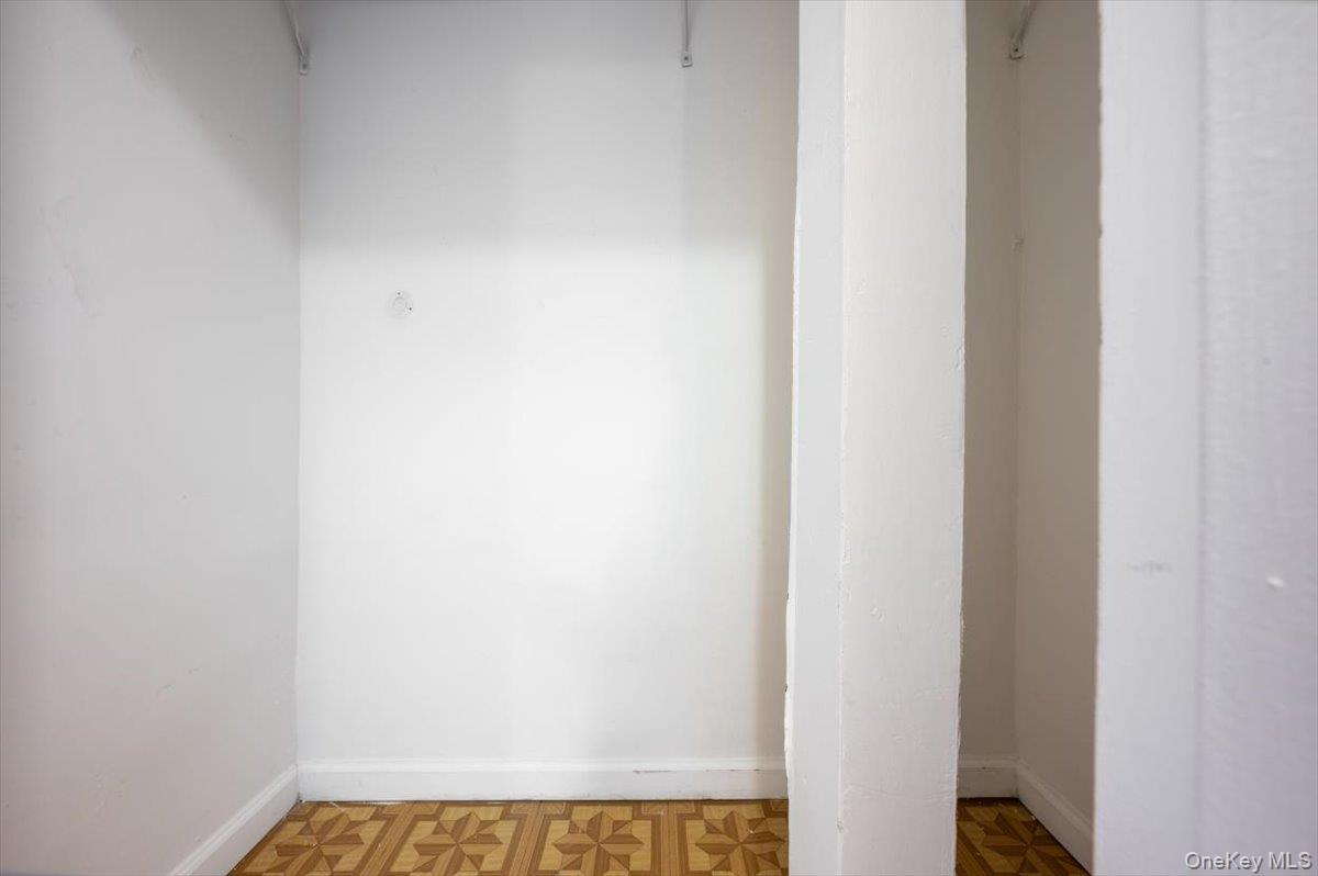 Apartment Wetherole  Queens, NY 11374, MLS-944443-13