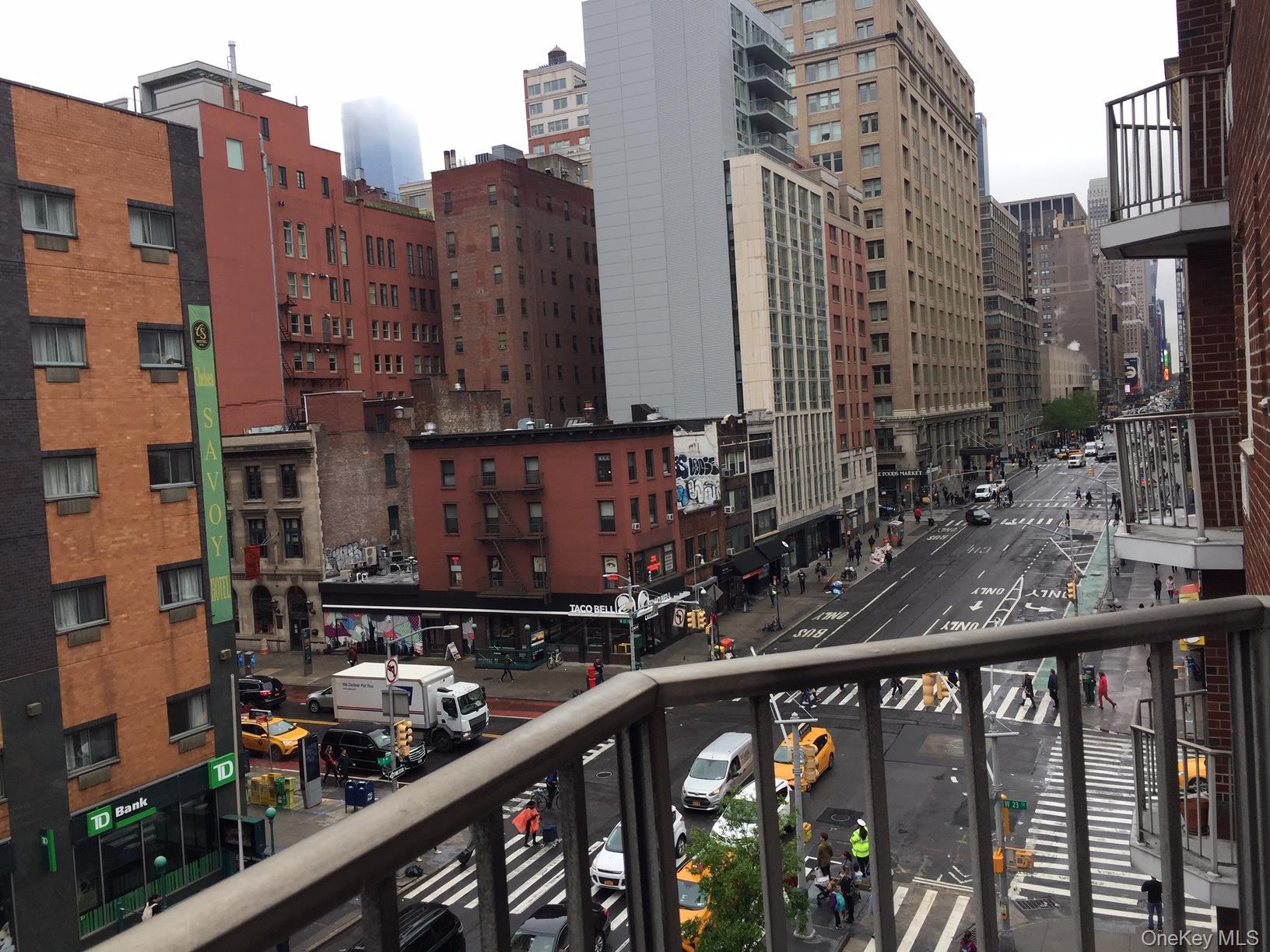 Apartment W 23rd  Manhattan, NY 10011, MLS-944506-8