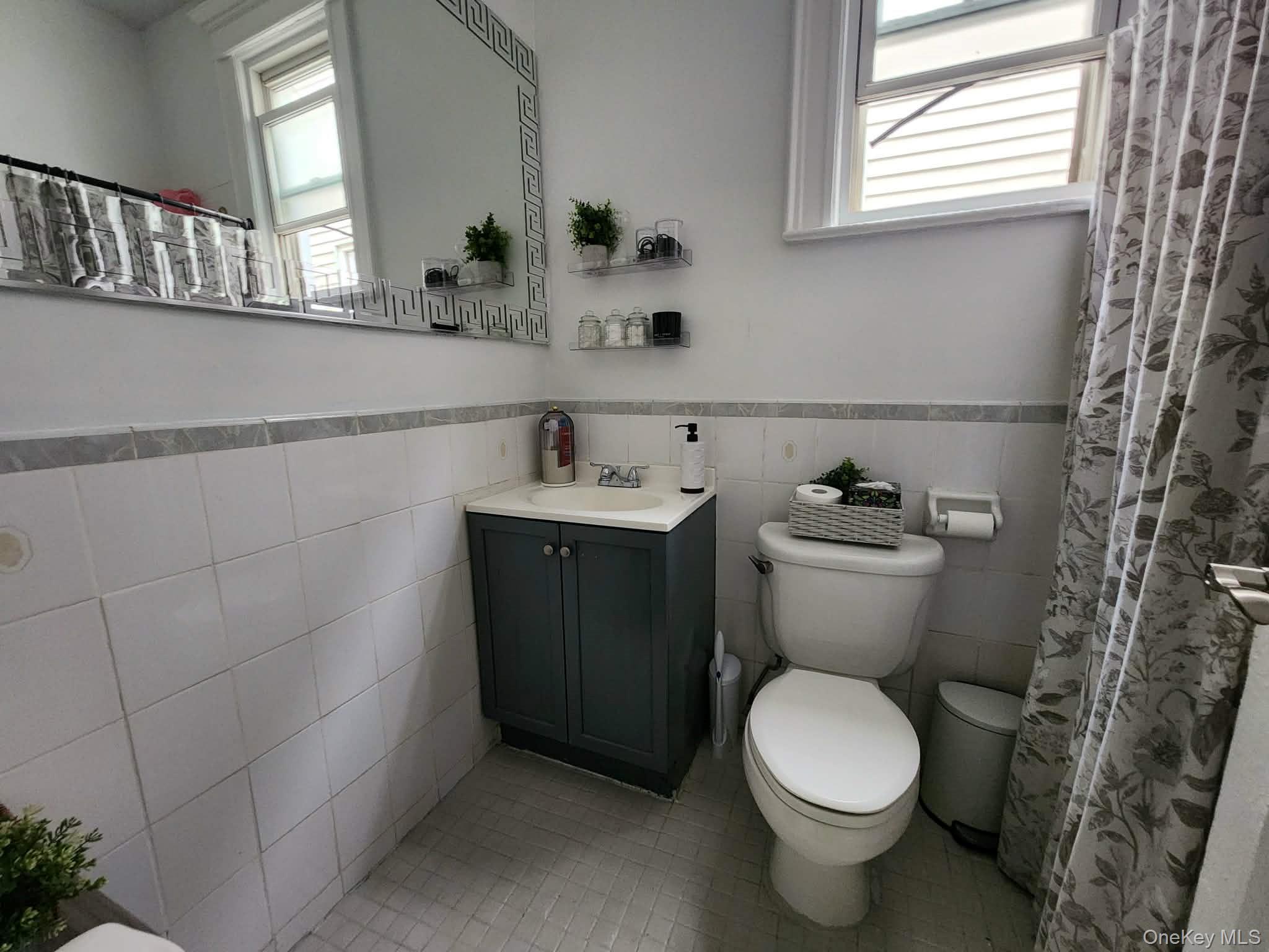 Single Family 101st  Queens, NY 11369, MLS-944552-9