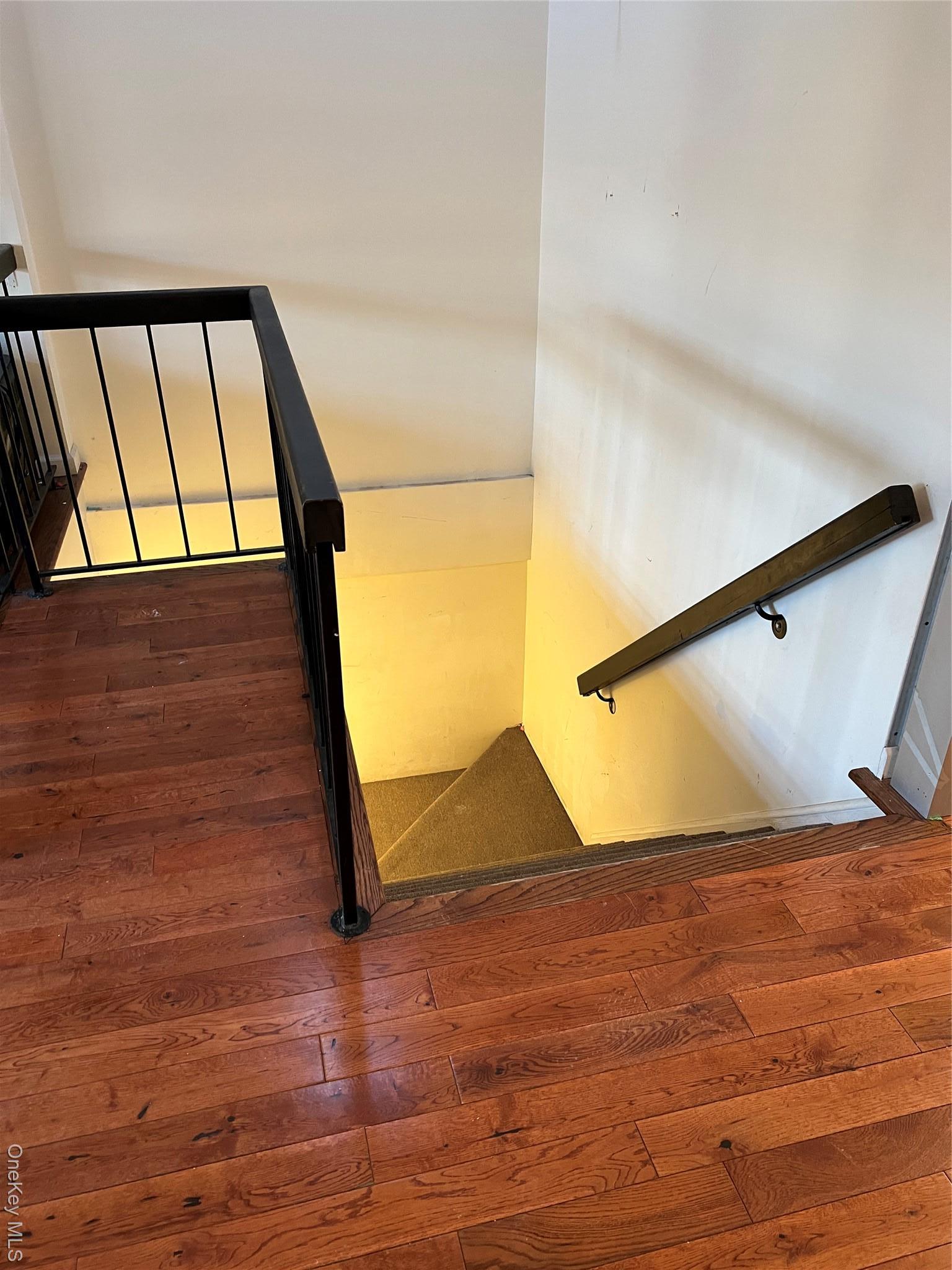 Condo 121st  Queens, NY 11356, MLS-944567-25