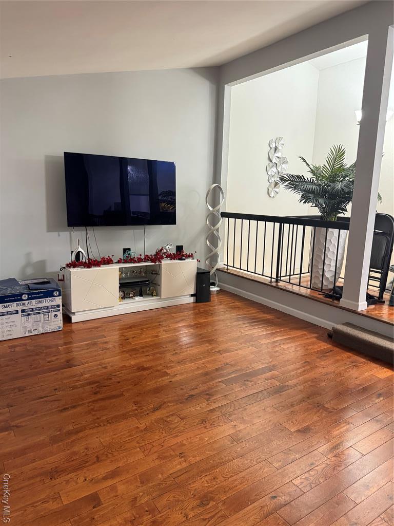 Condo 121st  Queens, NY 11356, MLS-944567-3