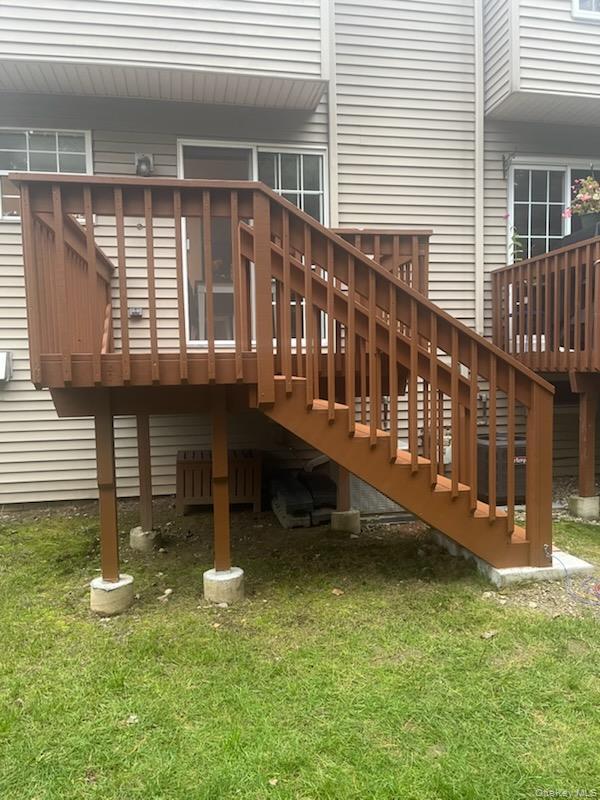 Single Family Elmcrest  Dutchess County, NY 12524, MLS-944578-23