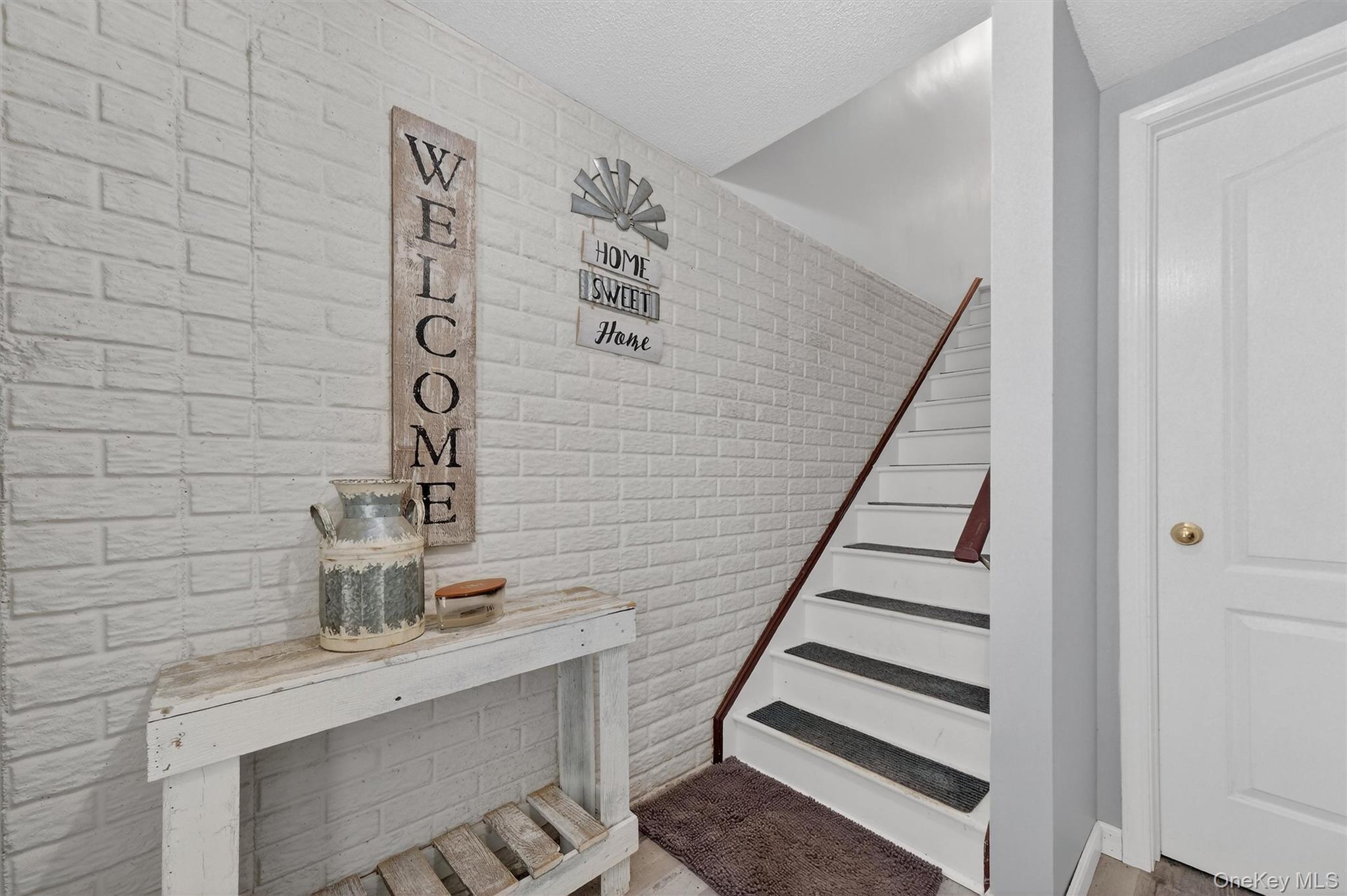 Single Family Elmcrest  Dutchess County, NY 12524, MLS-944578-6