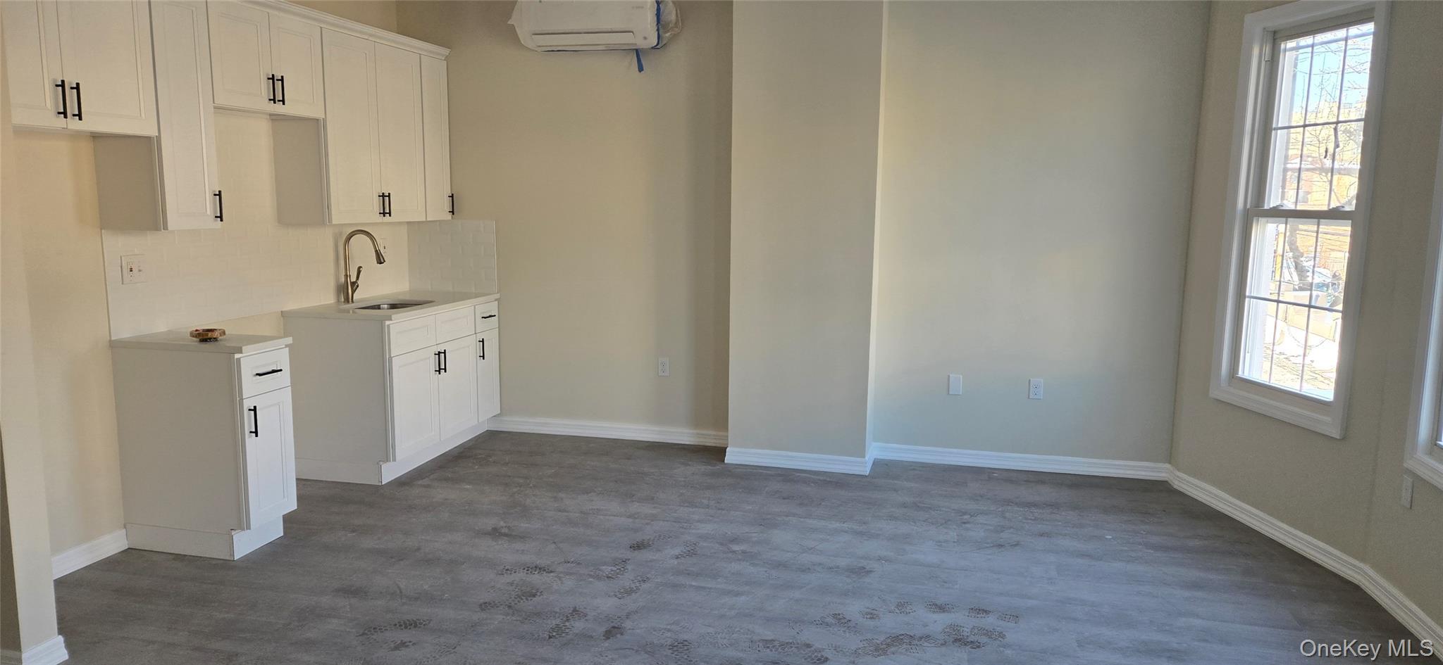 Single Family Zerega  Bronx, NY 10462, MLS-944593-2