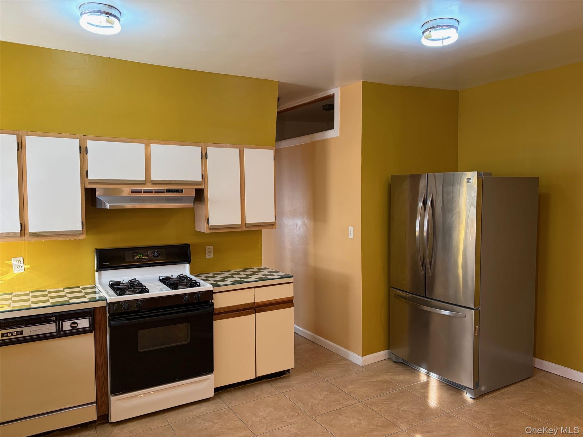 Single Family 97th  Queens, NY 11416, MLS-944600-7