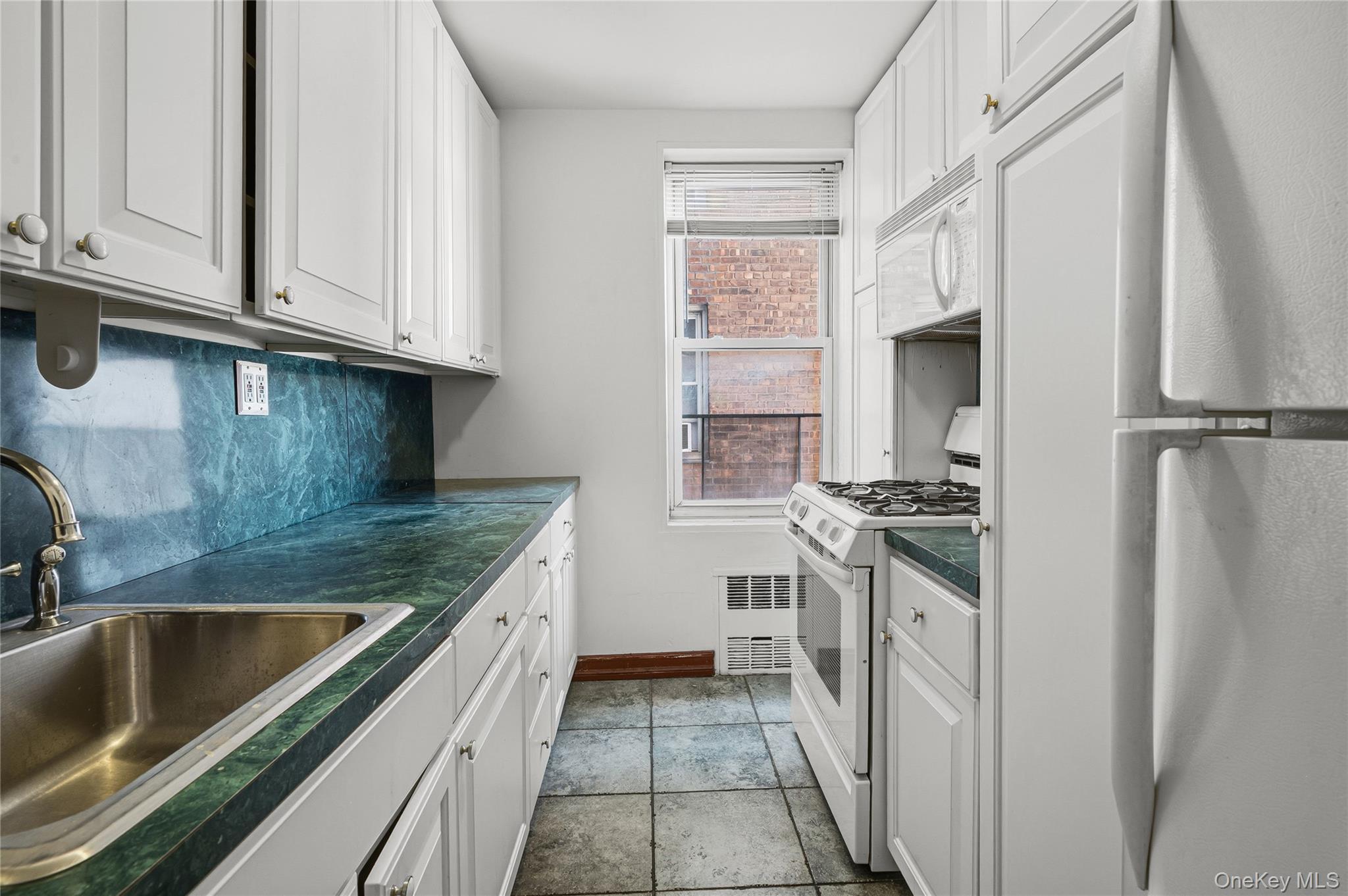 Coop Yellowstone  Queens, NY 11374, MLS-944601-2