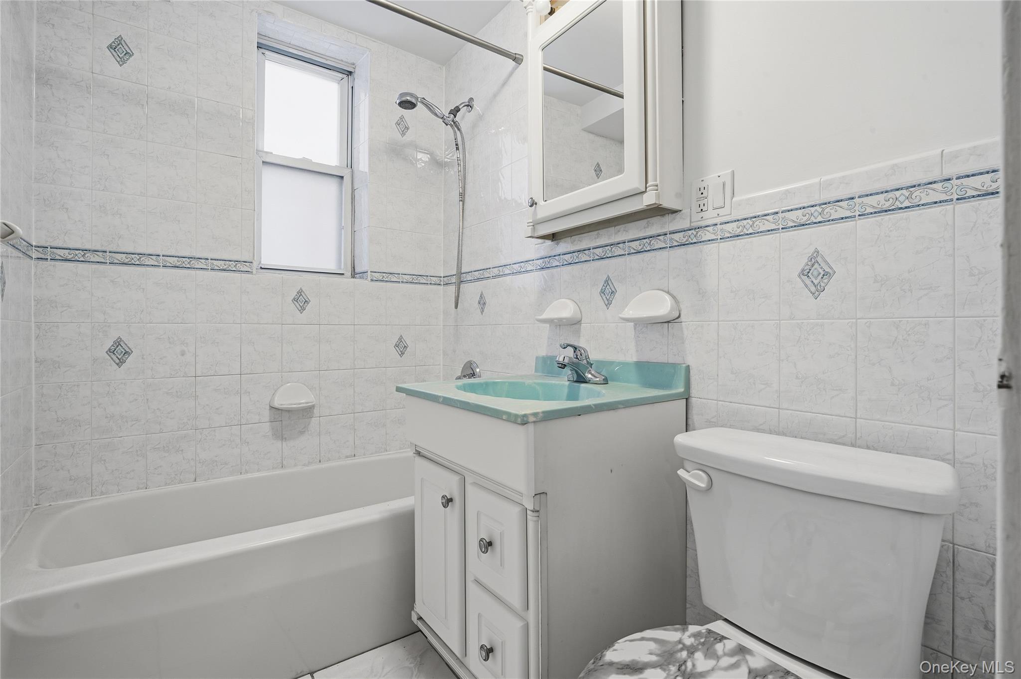 Coop Yellowstone  Queens, NY 11374, MLS-944601-7