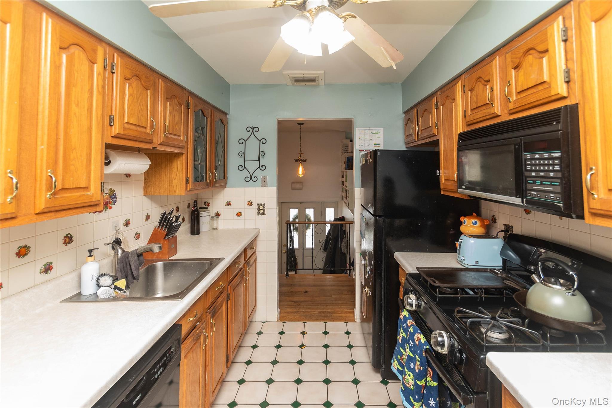 Single Family Maryland  Dutchess County, NY 12603, MLS-944605-7