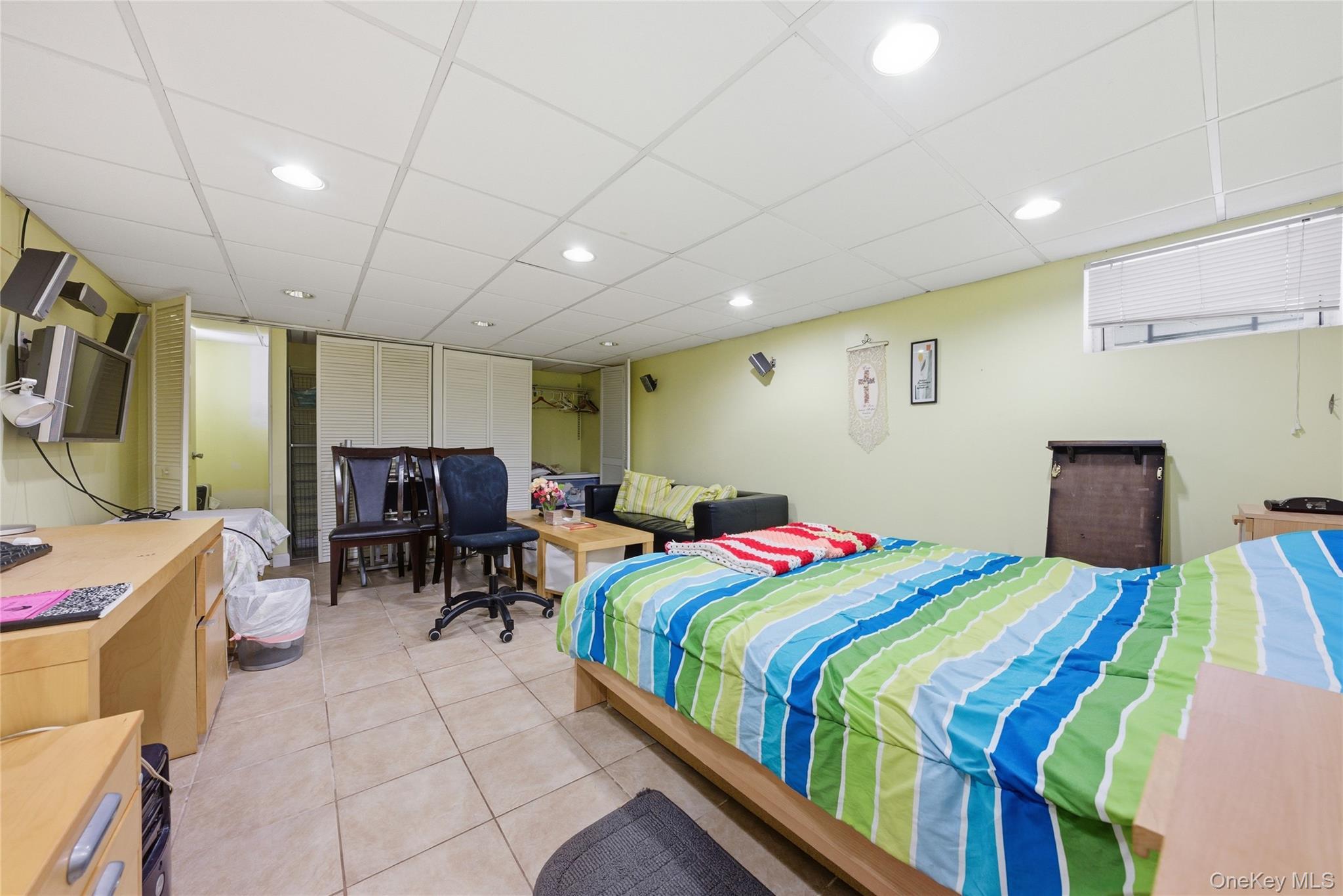 Single Family 120th  Queens, NY 11420, MLS-944618-21