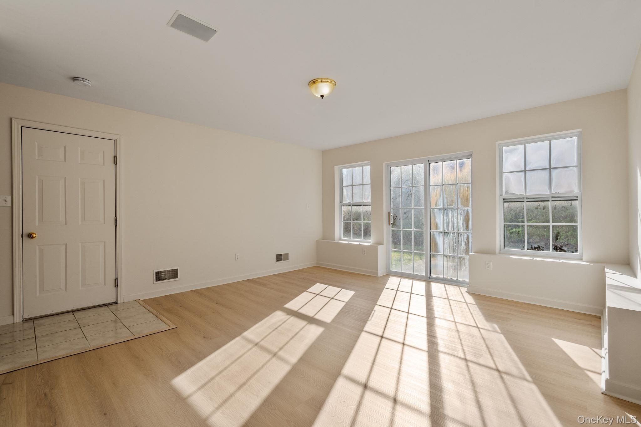 Single Family Carmella  Ulster County, NY 12528, MLS-944619-36