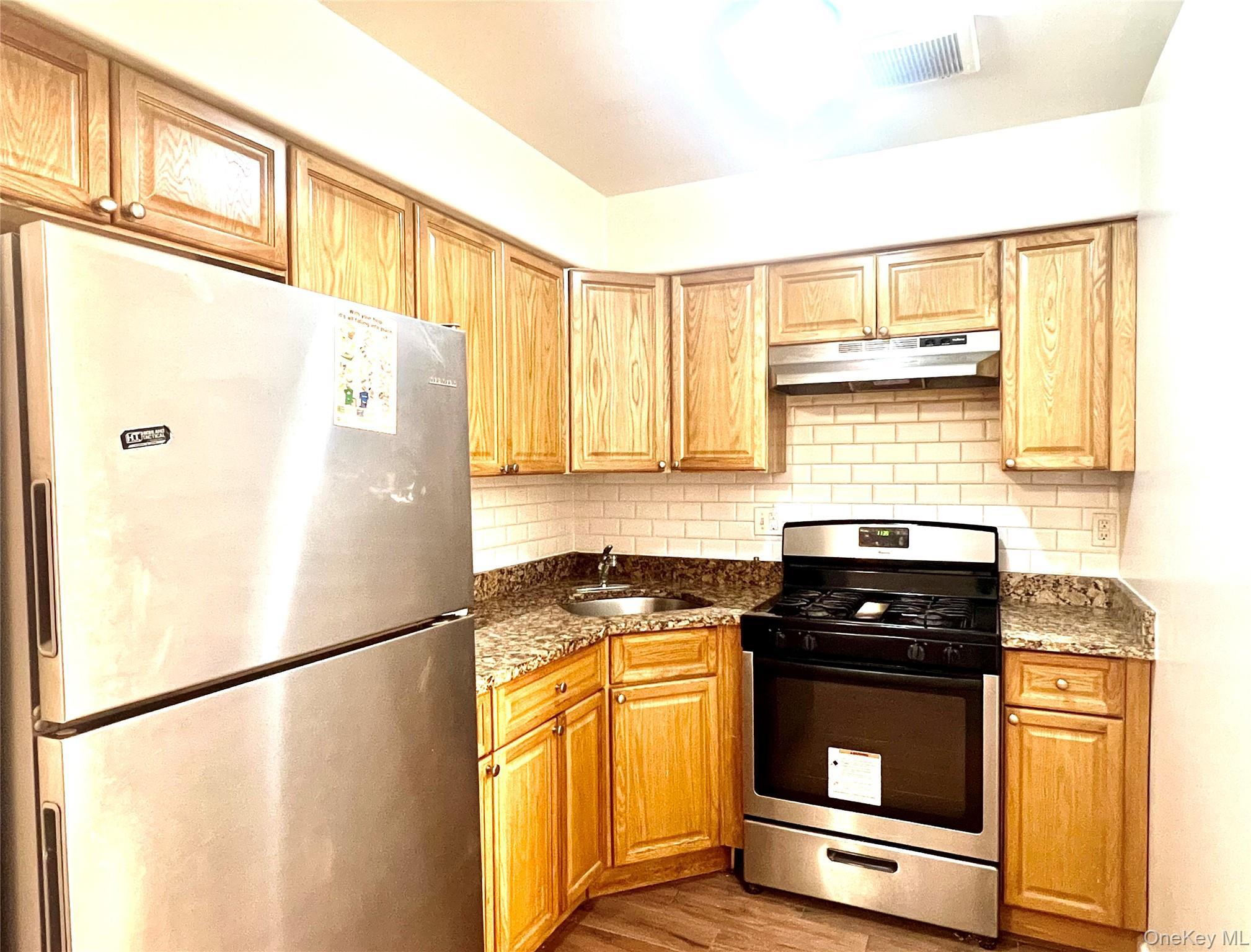 Condo Corona  Queens, NY 11368, MLS-944632-2