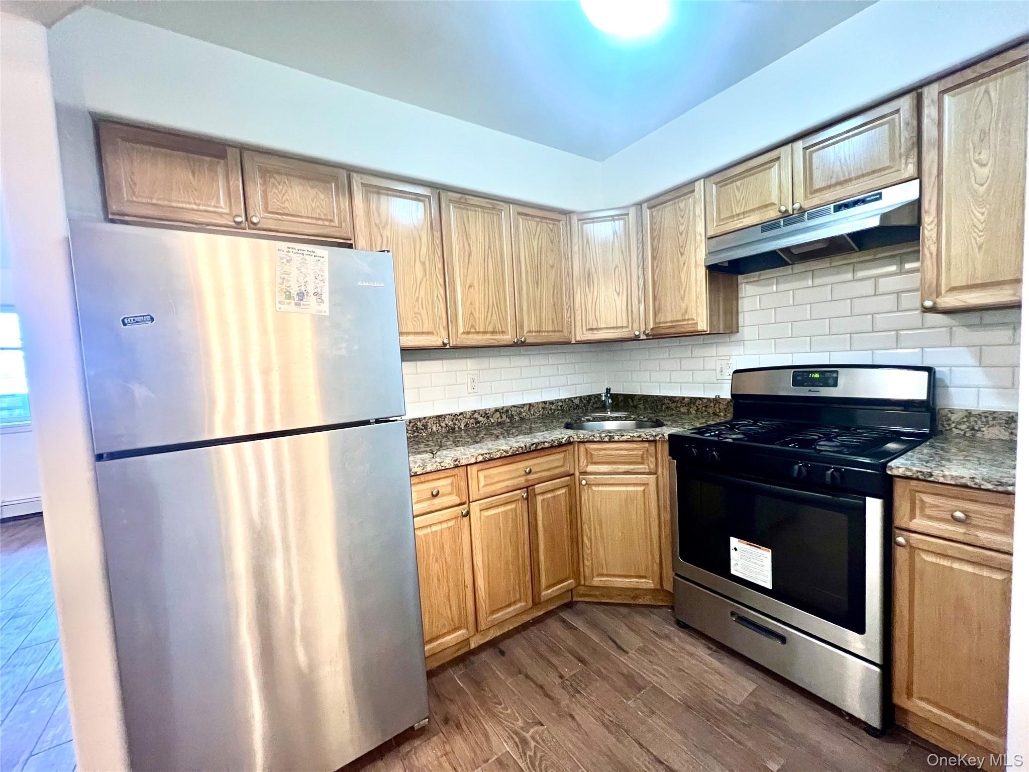 Condo Corona  Queens, NY 11368, MLS-944632-3