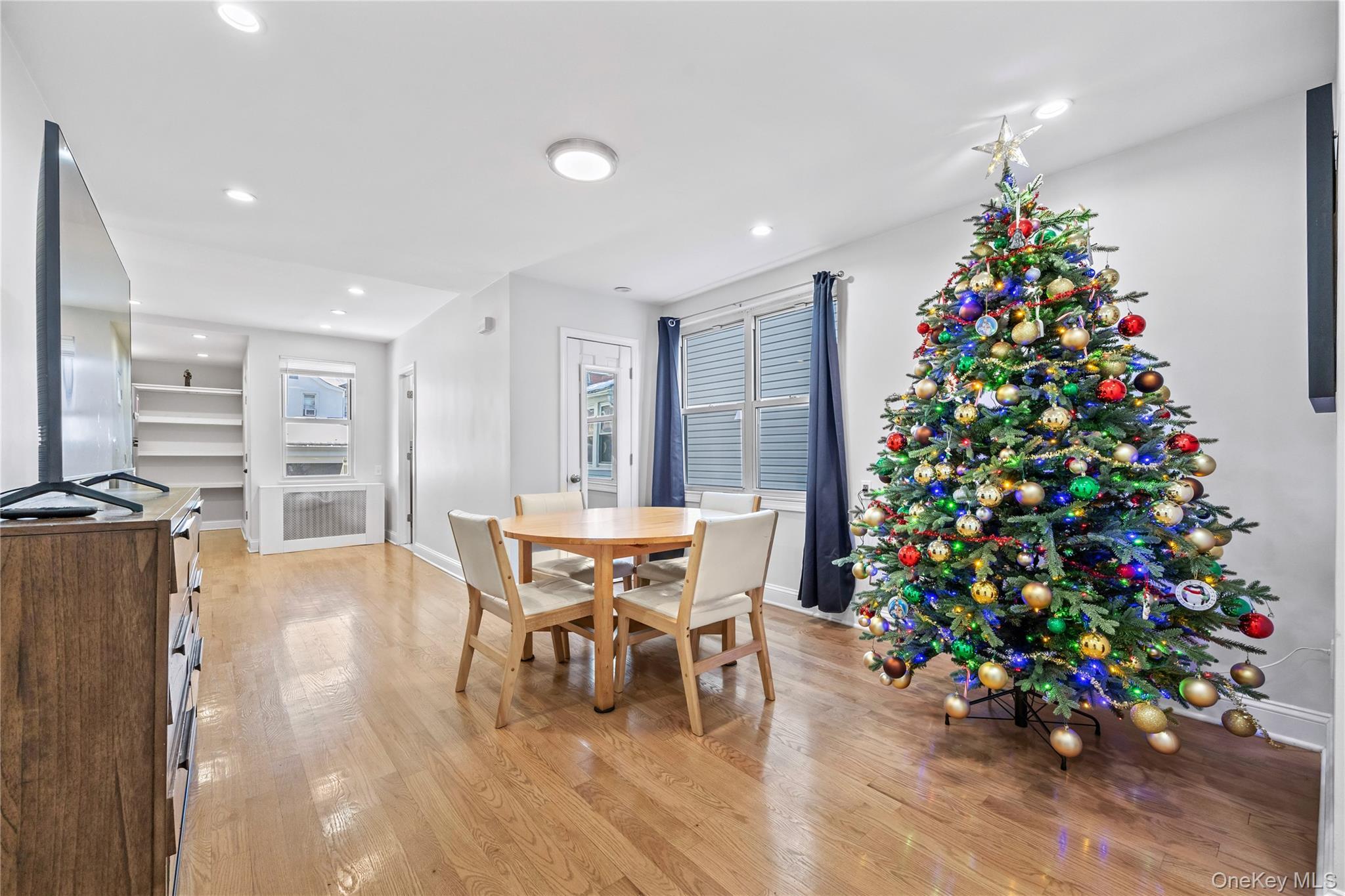 Single Family 73rd  Queens, NY 11370, MLS-944660-3